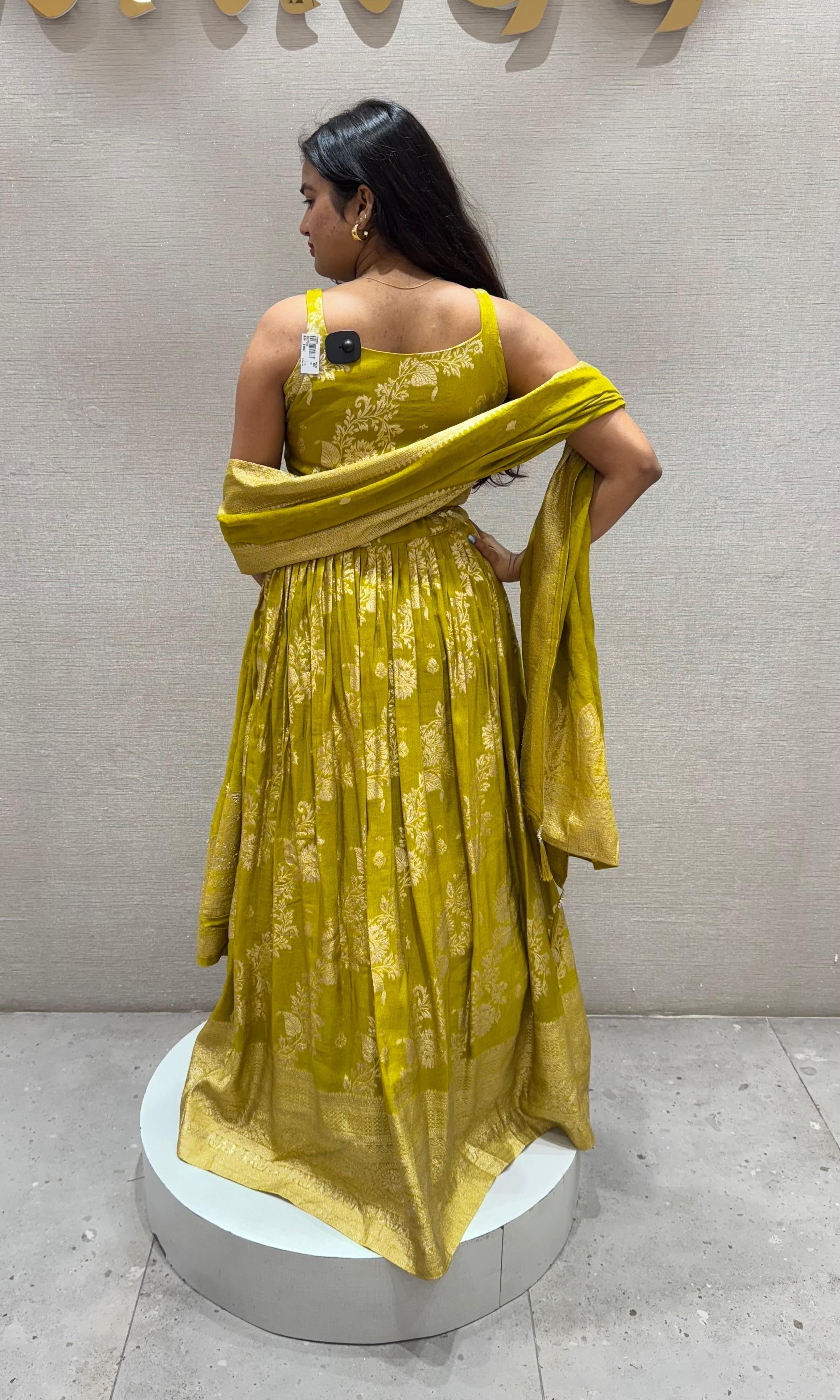 Liril EMBROIDERED Lehenga