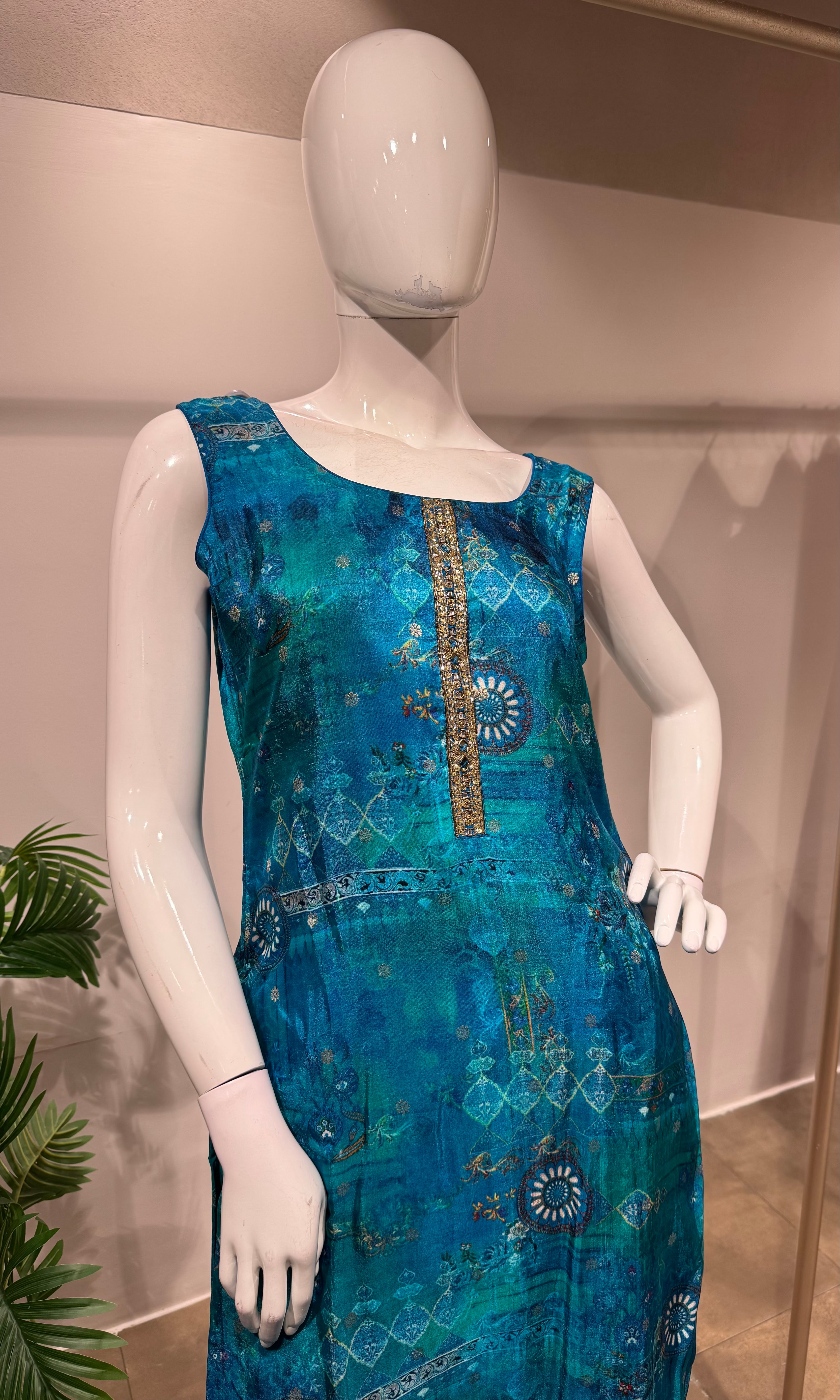 Blue Bandhani Print Silk kurta set