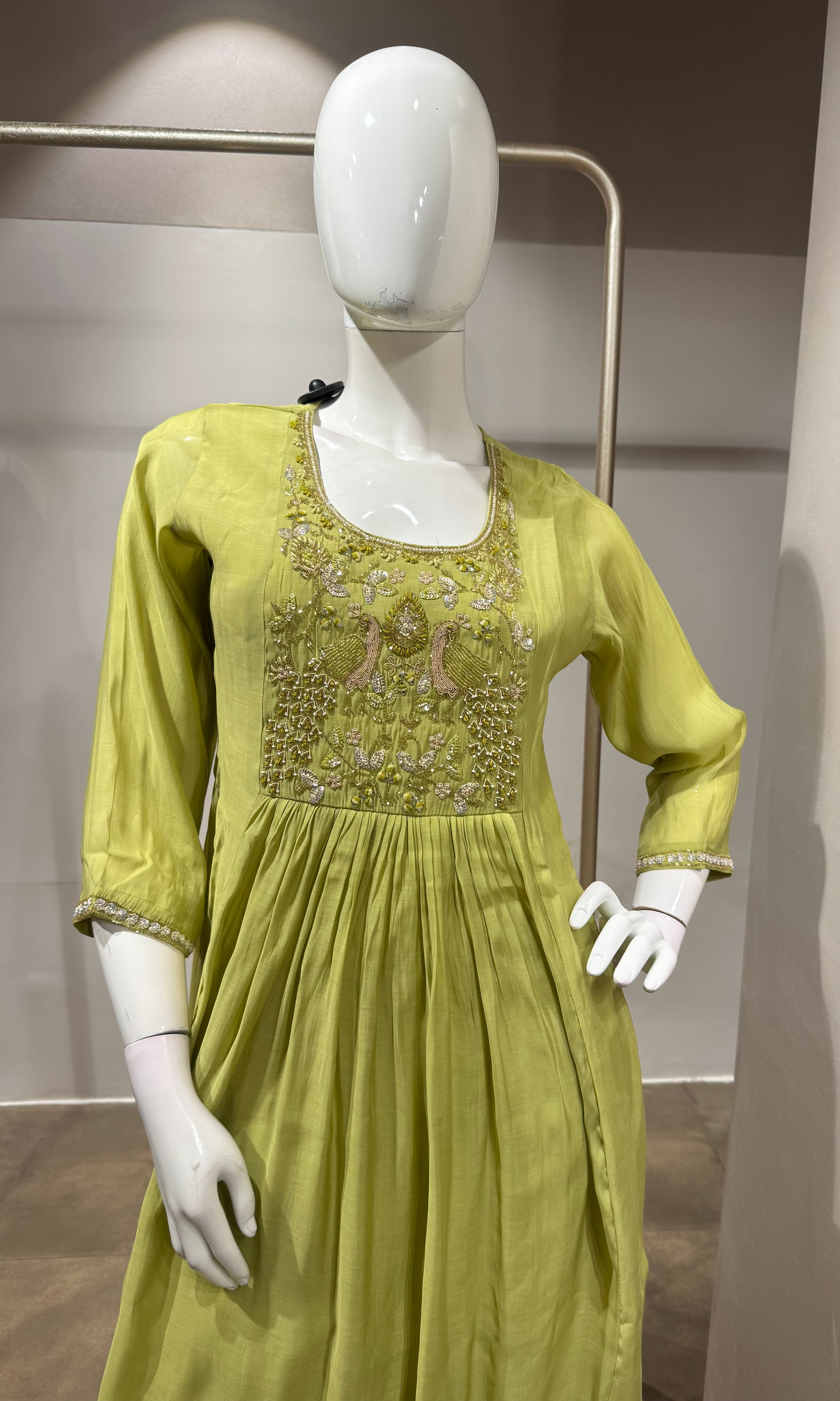 Green Embroidered Silk Blend Kurta Pant Set
