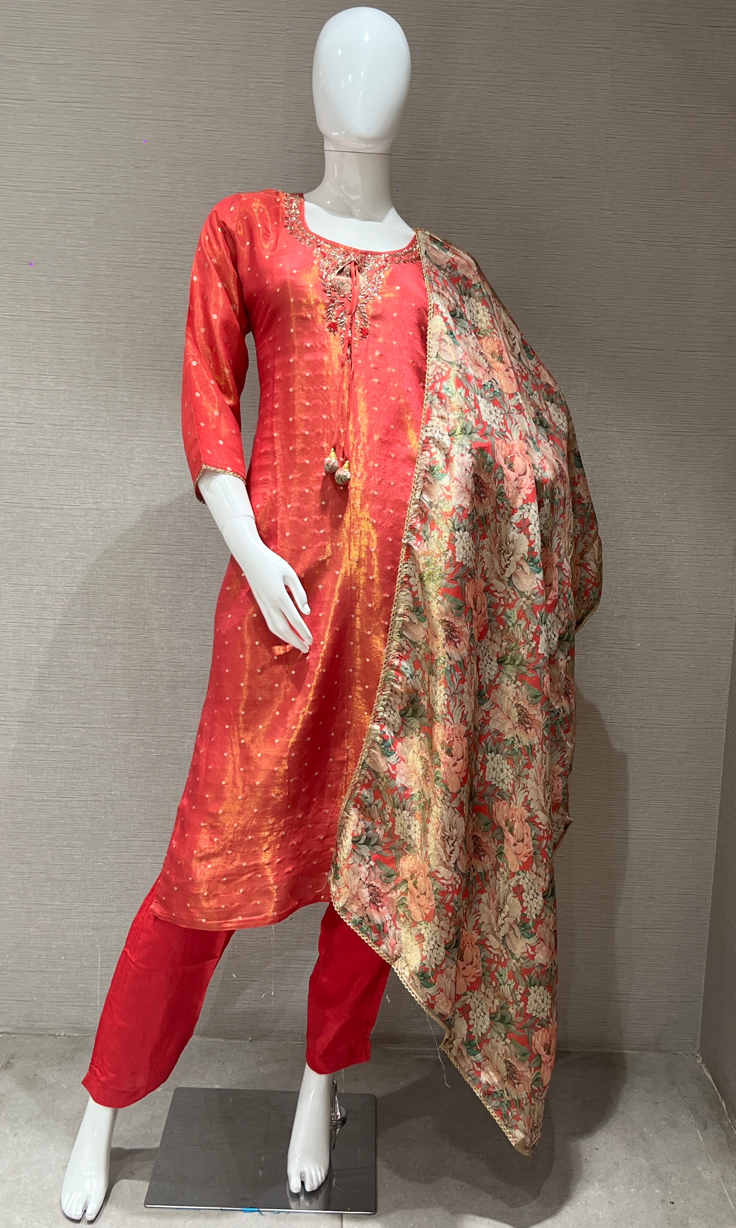Pink shimmer tissue kurta set