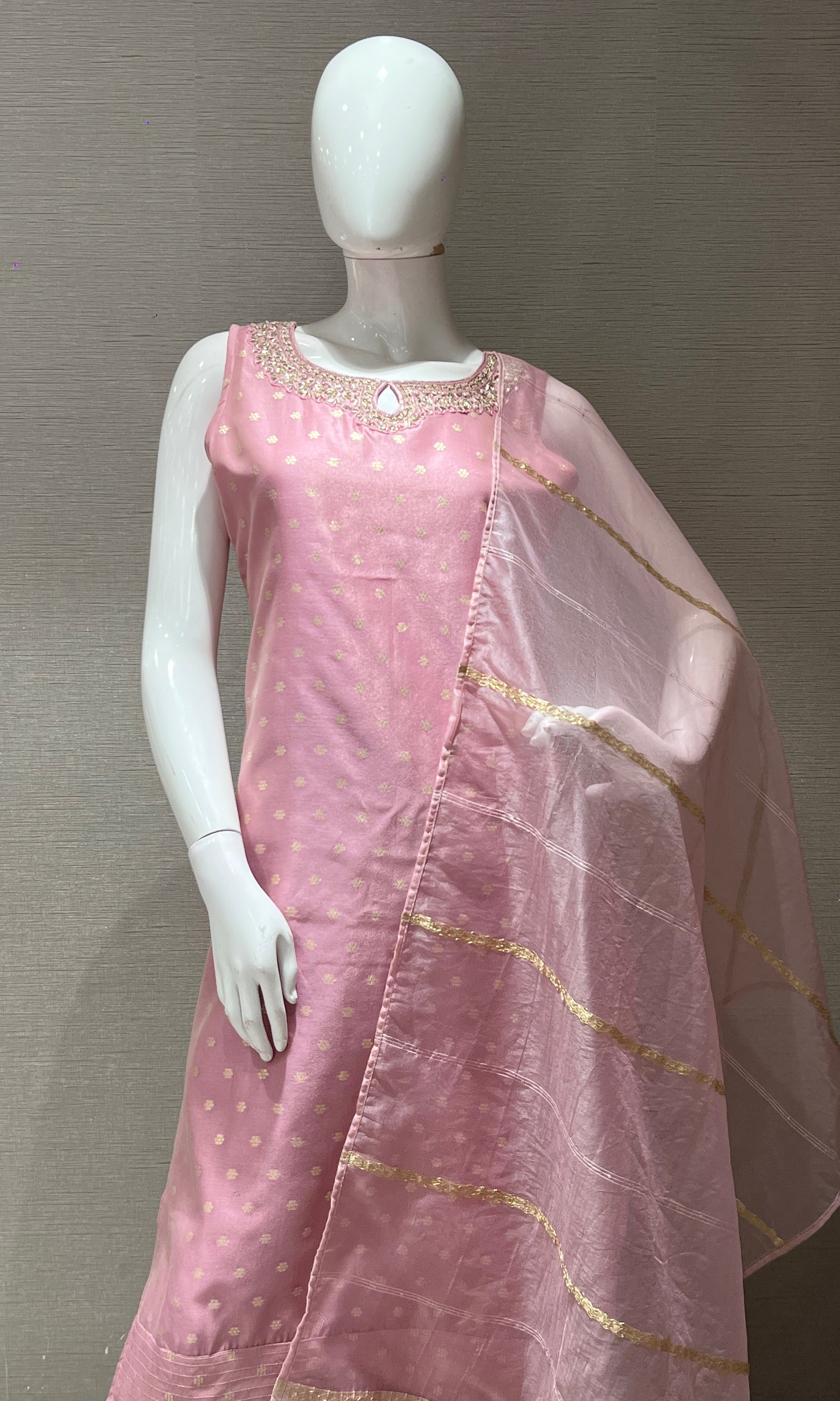 Onion pink ETHNIC kurta set