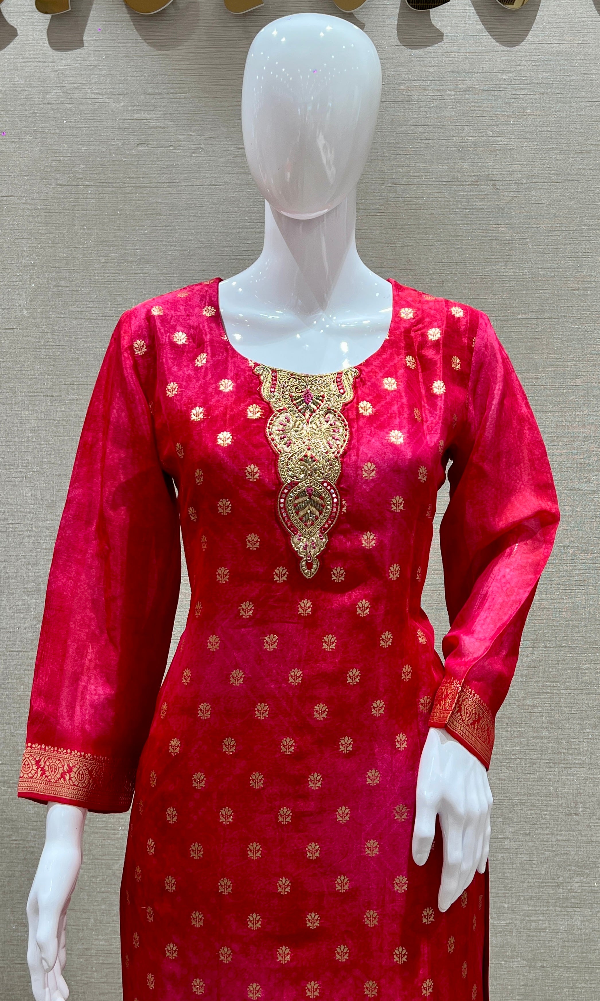 Rani pink kurta set with gold embroidery