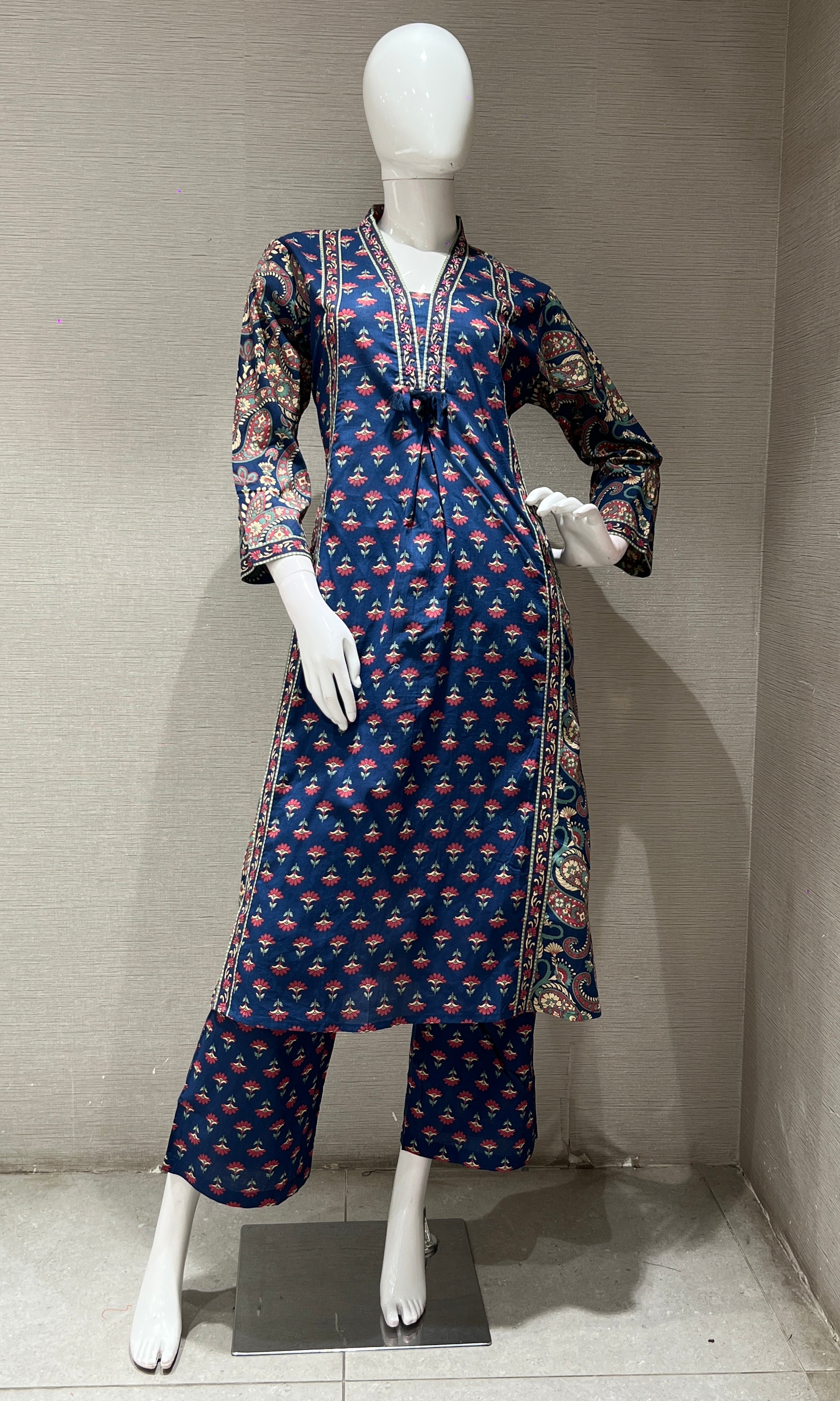 Blue Ethnic Motif Printed Kurta Set