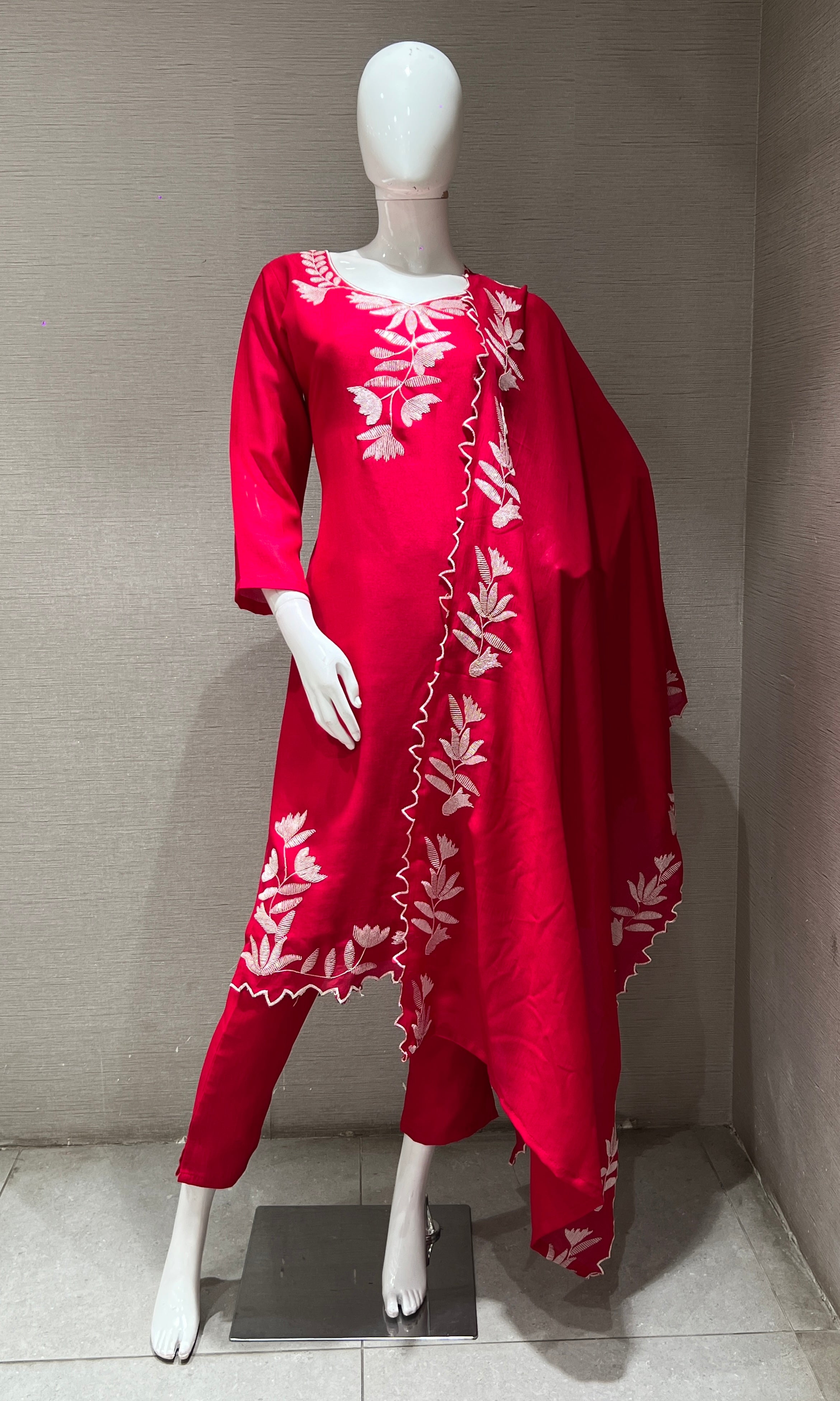 RANI FLORAL ETHINIC KURTA SET
