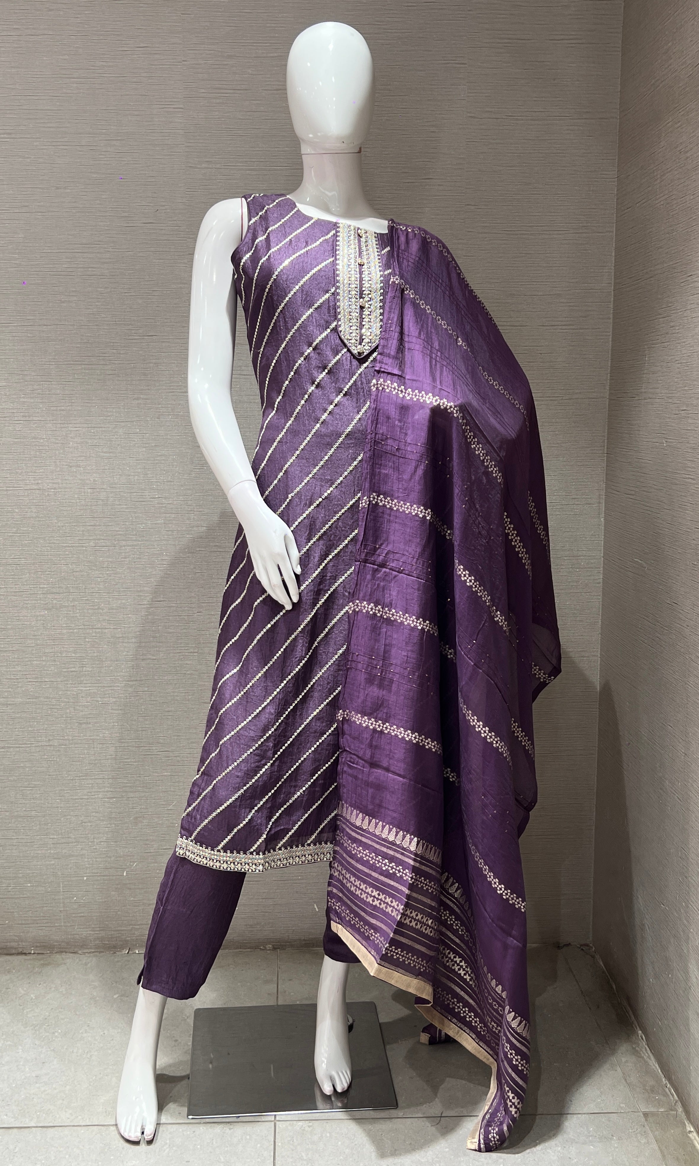 Violet LEHARIYA SILK kurta set