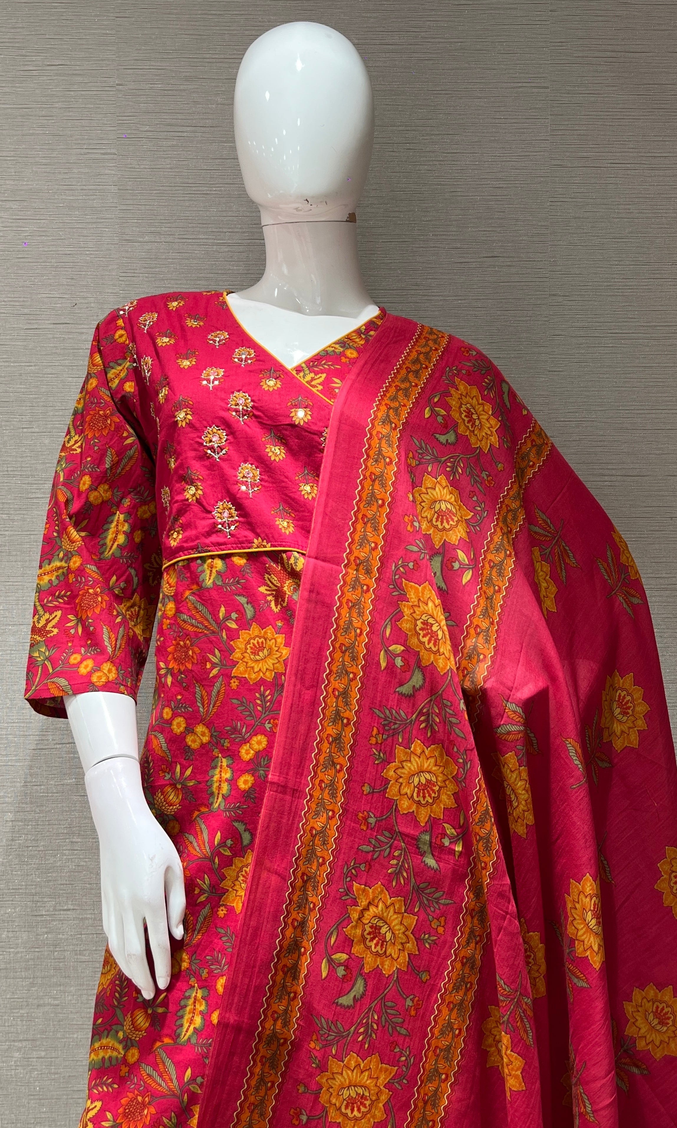Pink ETHNIC PRINTED kurta set