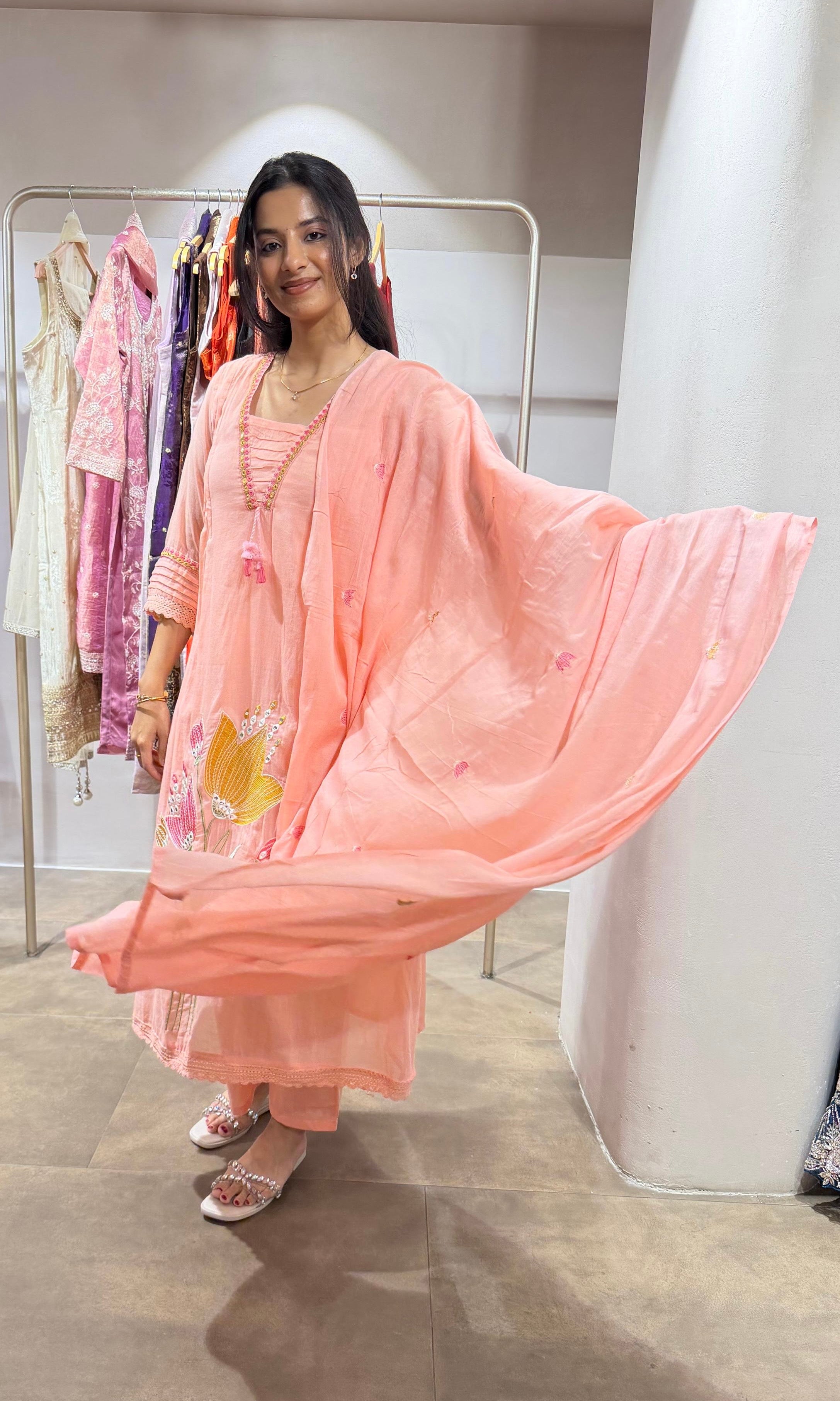 Pink Floral embroidered kurta set