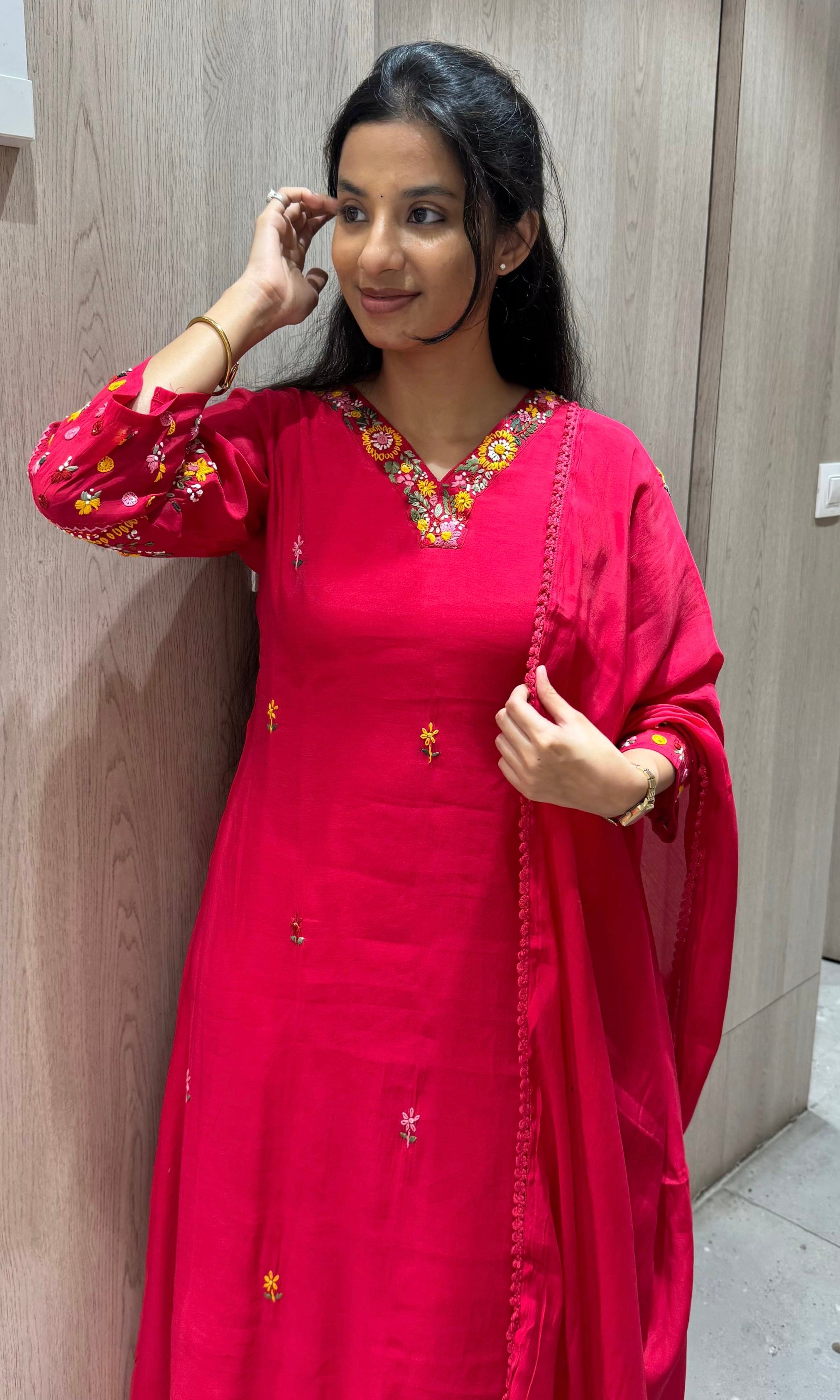 Pink Floral Neckline Kurta Set