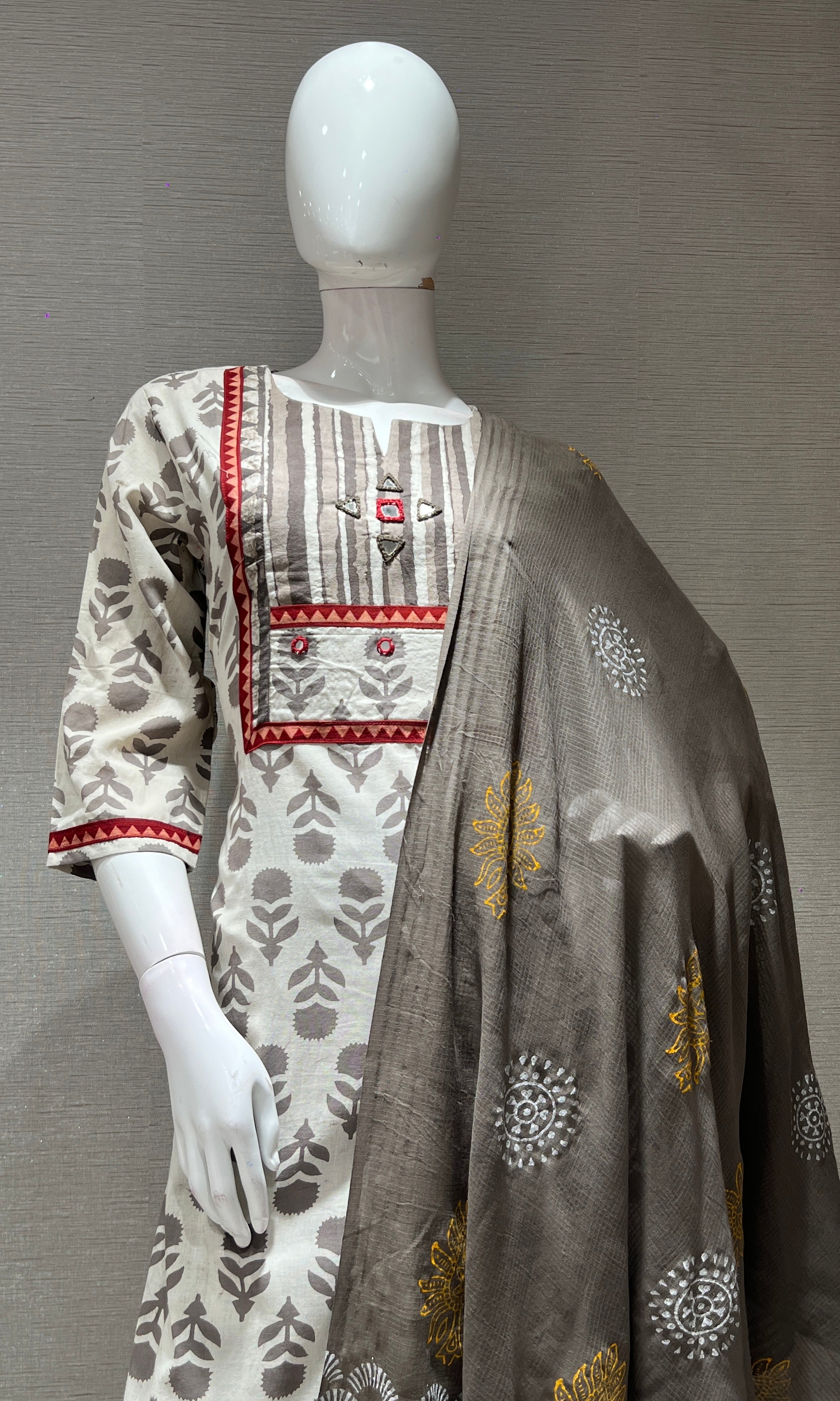 Grey EMBROIDERED kurta set