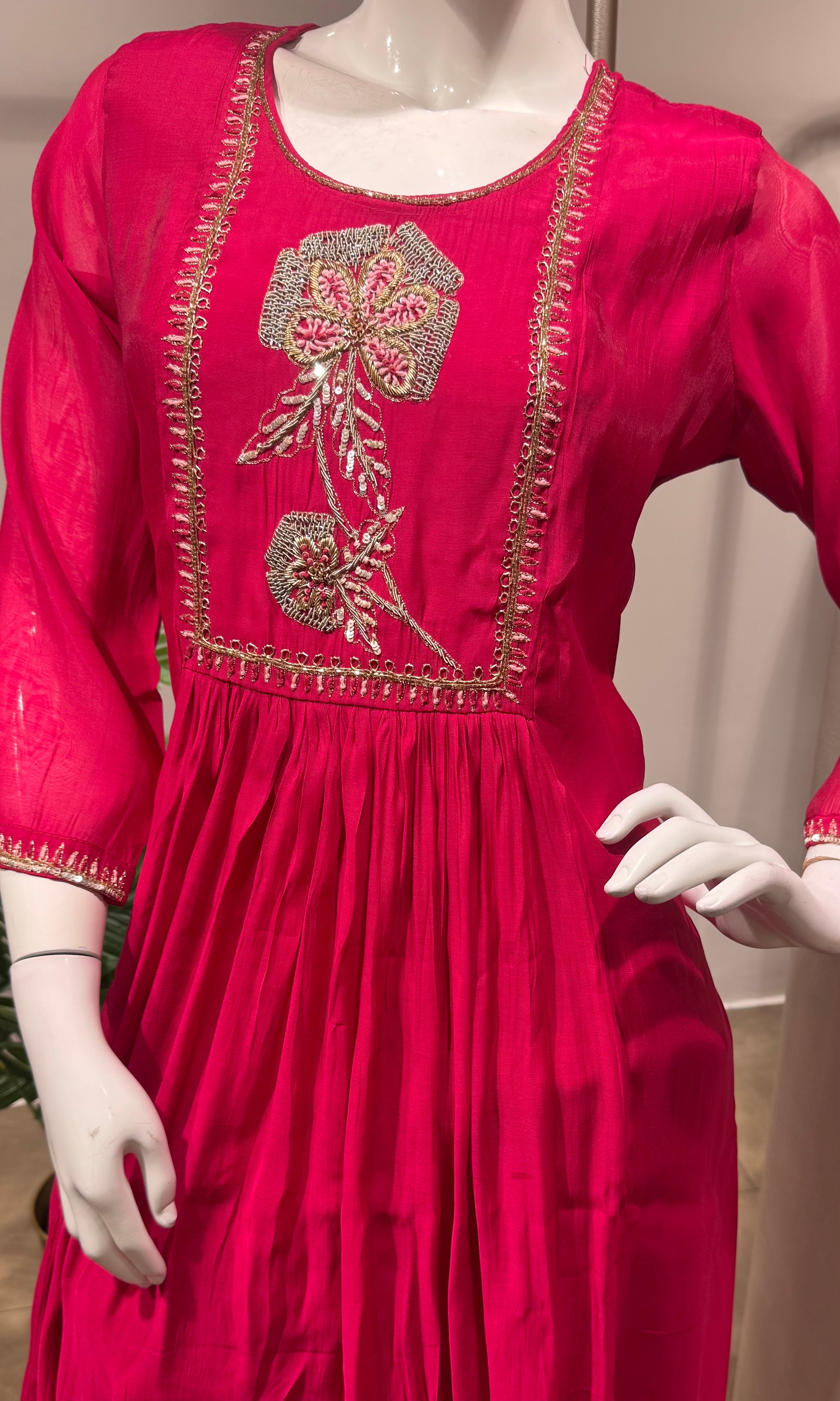 Pink blossom floral embroidered kurta set