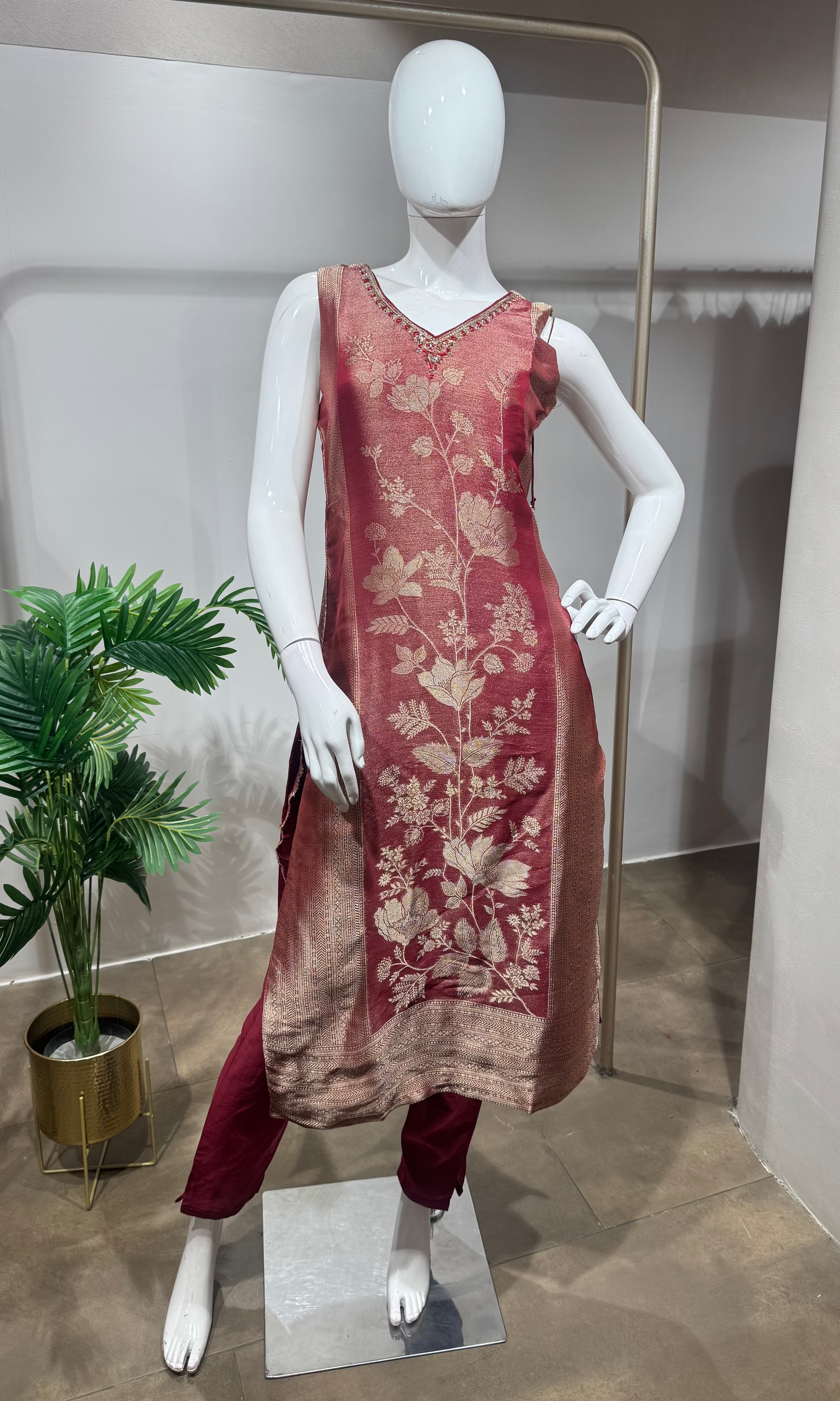 Maroon floral banarasi kurta set