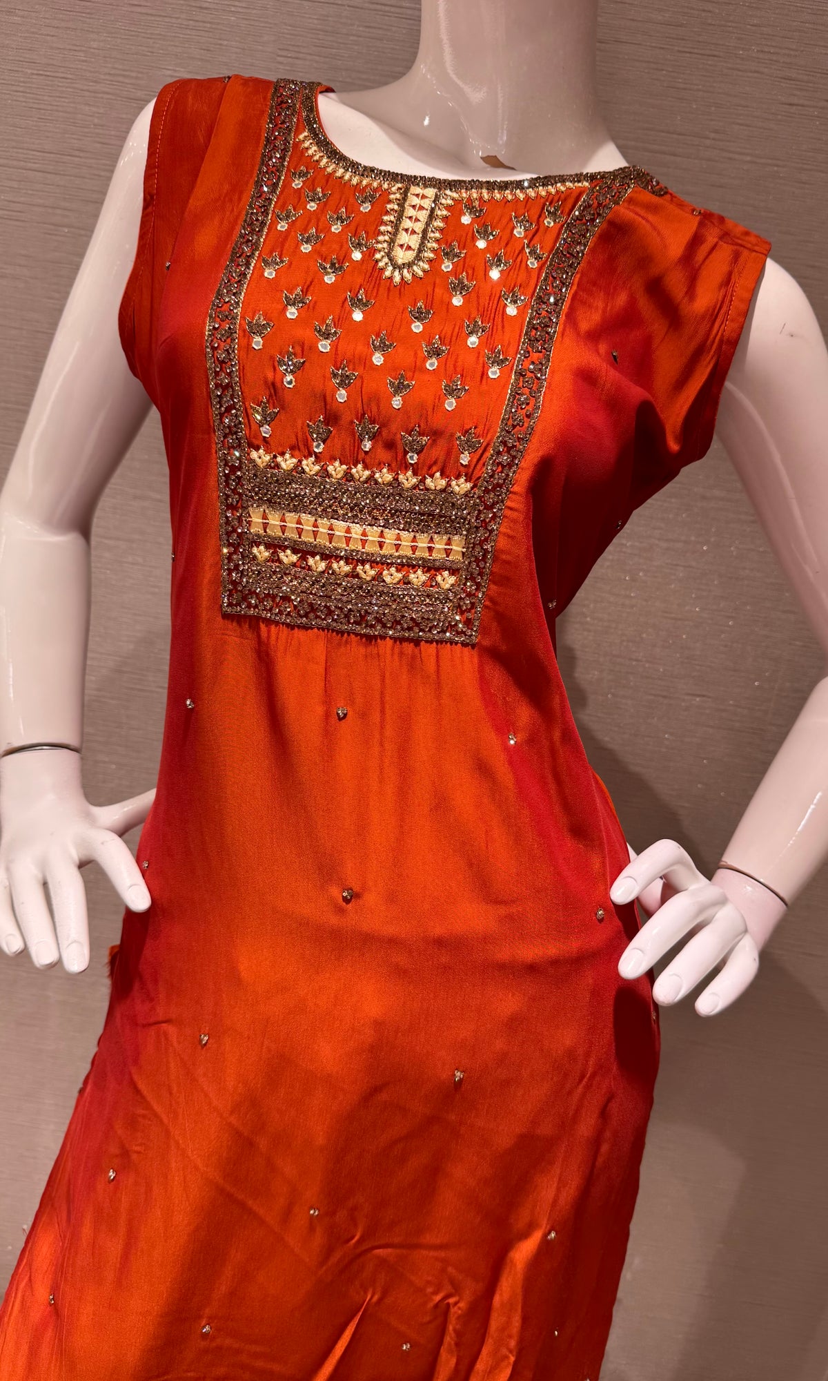 RUST SILK ETHNIC KURTA SET WITH BANARASI DUPATTA