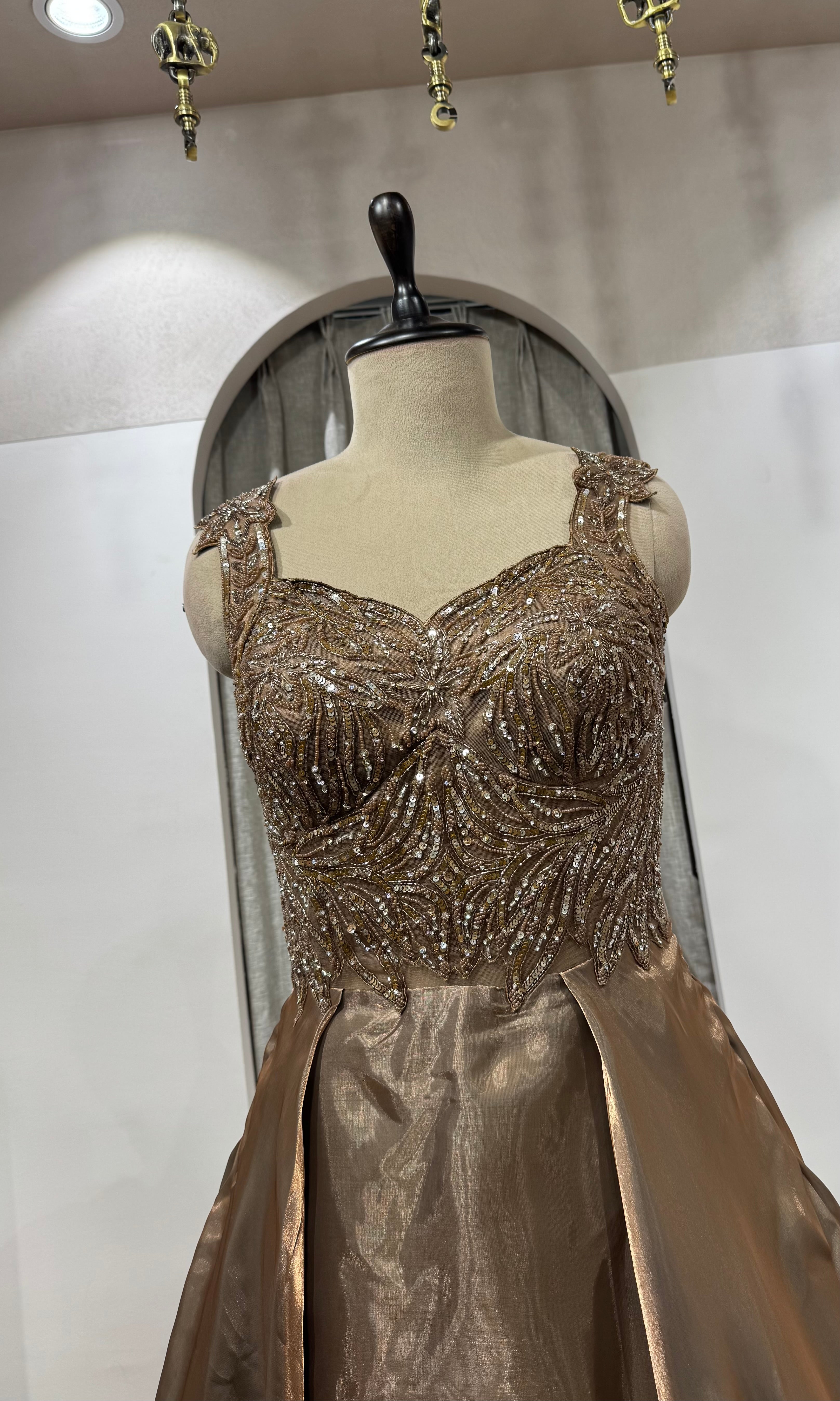 HONEY Embroidered shimmer organza lehenga set