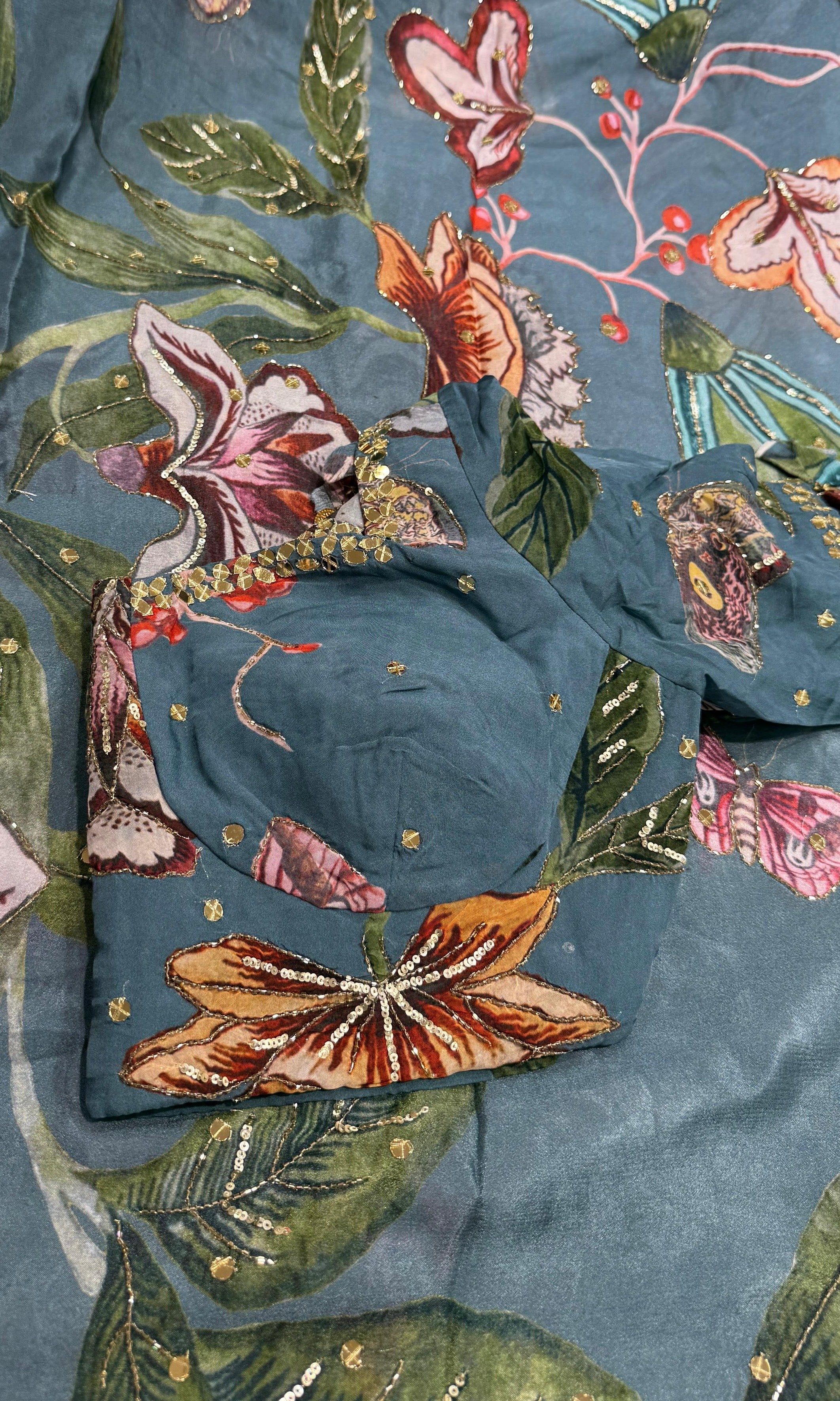 Blue Floral Elegance Saree with ready blouse