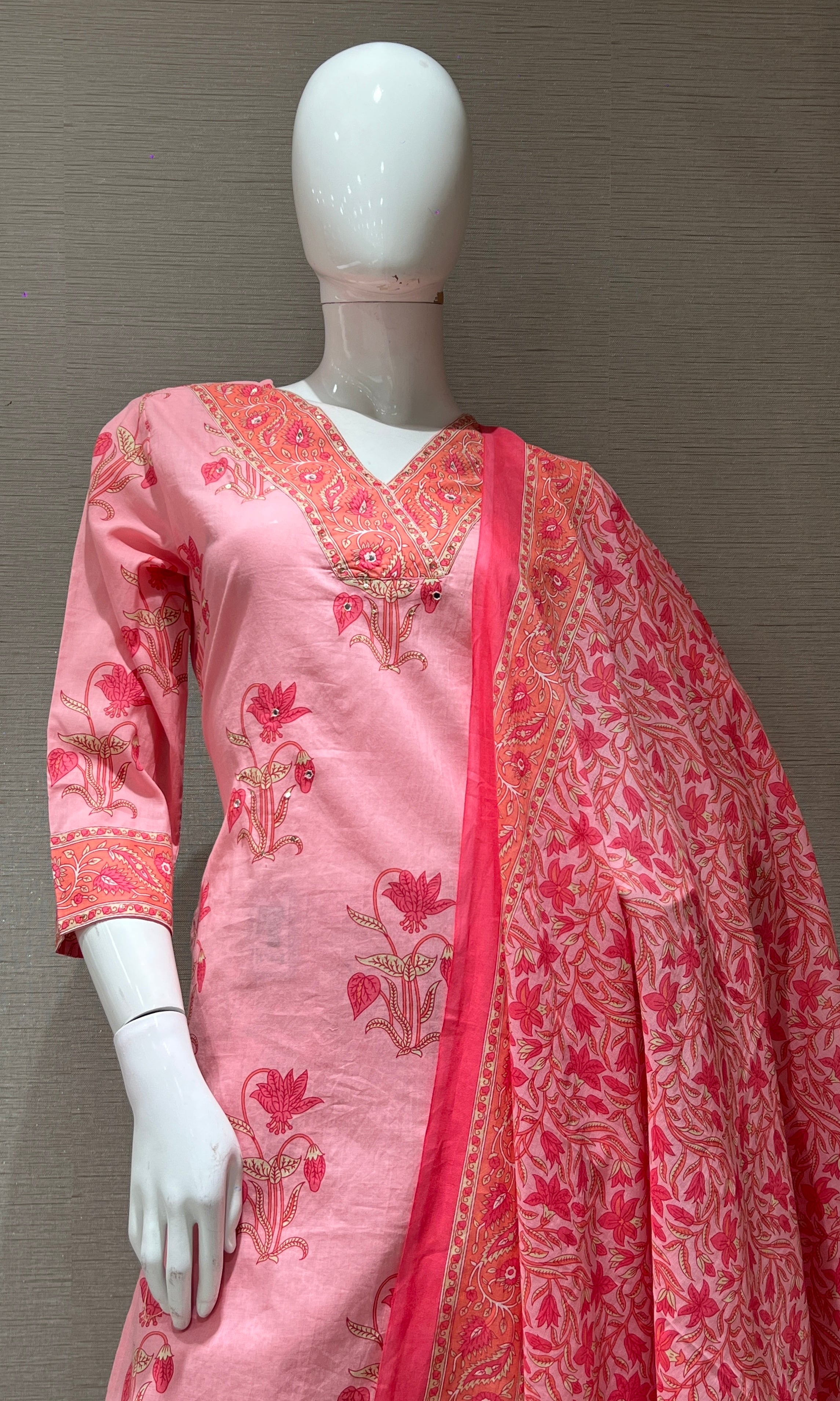 Baby pink FLORAL PRINT kurta set