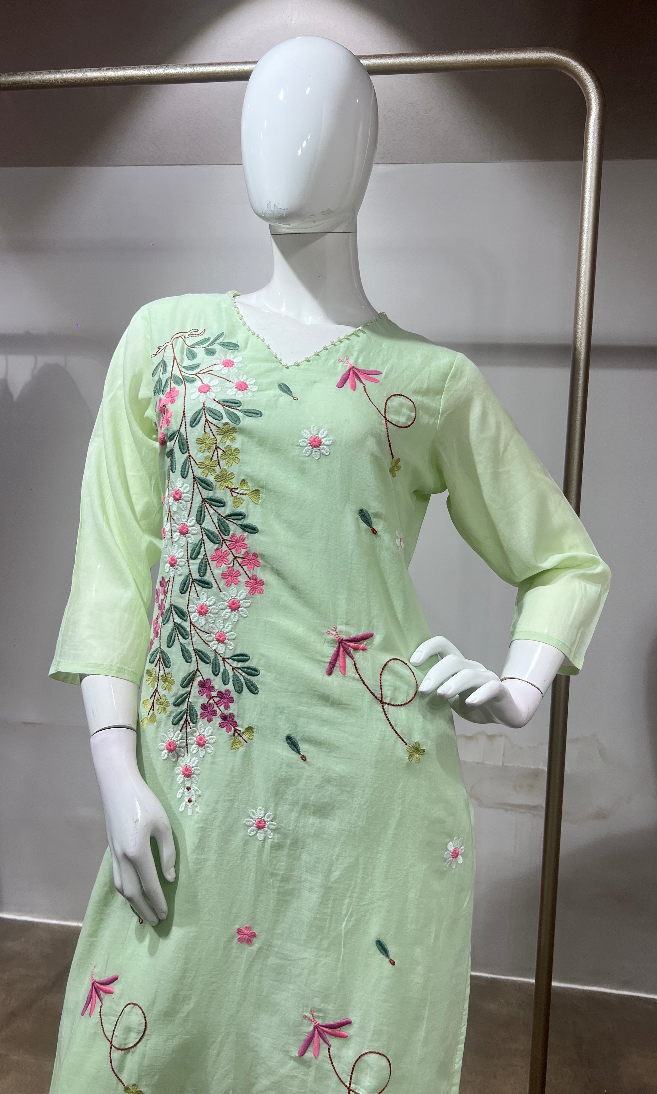 Pista green Pastel Floral Embroidered Kurta Set with Dupatta