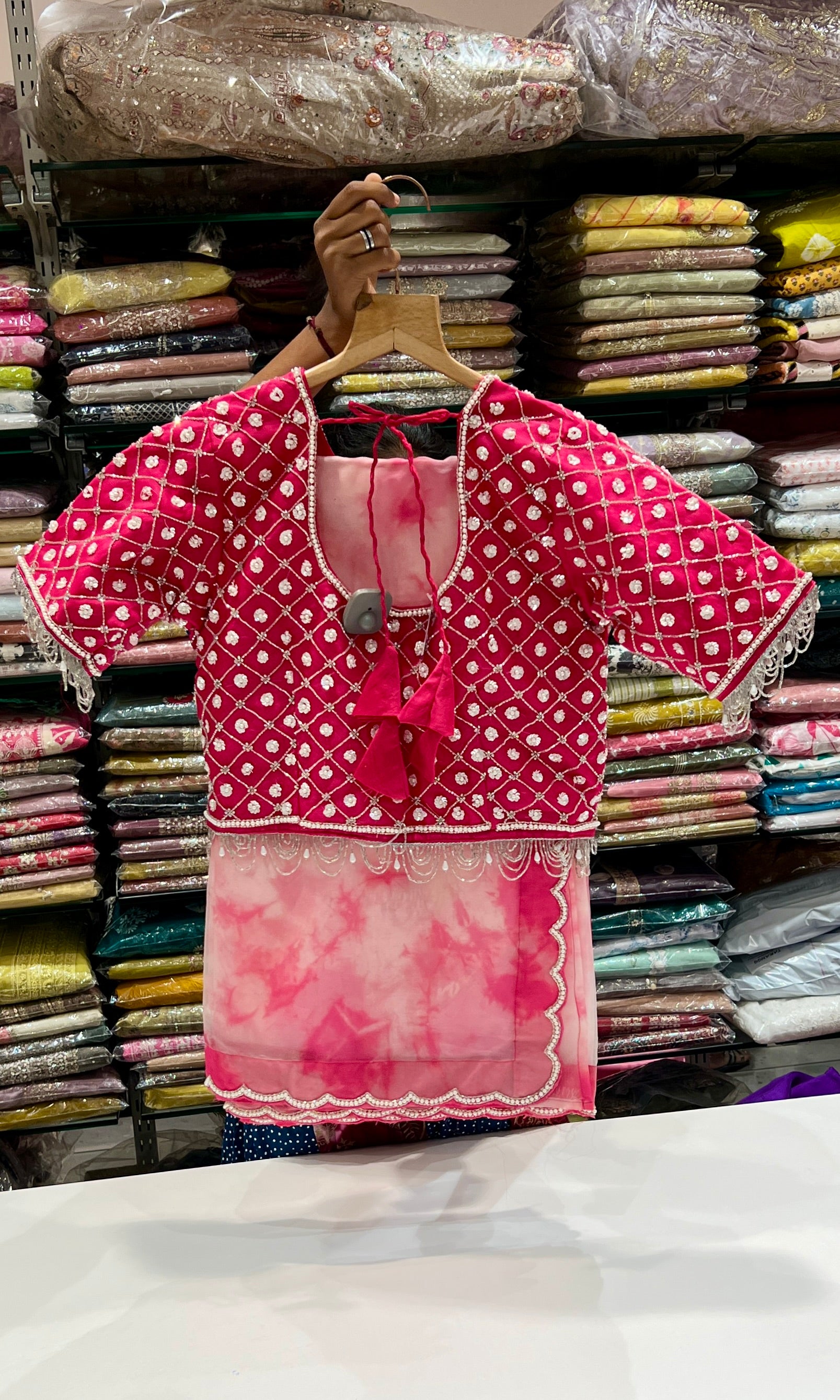 Pink Tie and Dye saree with ready blouse