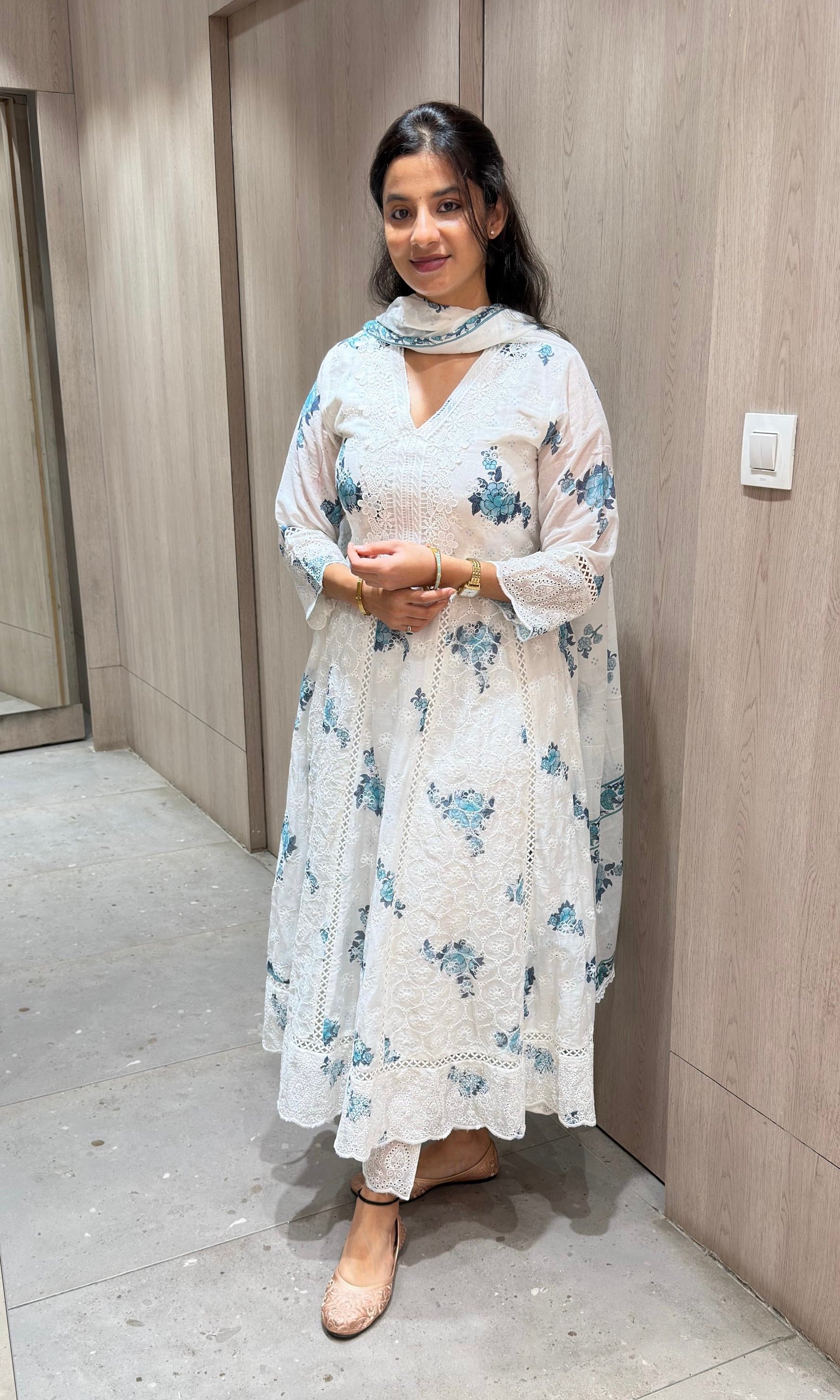 Blue floral motifs chikankari kurta set