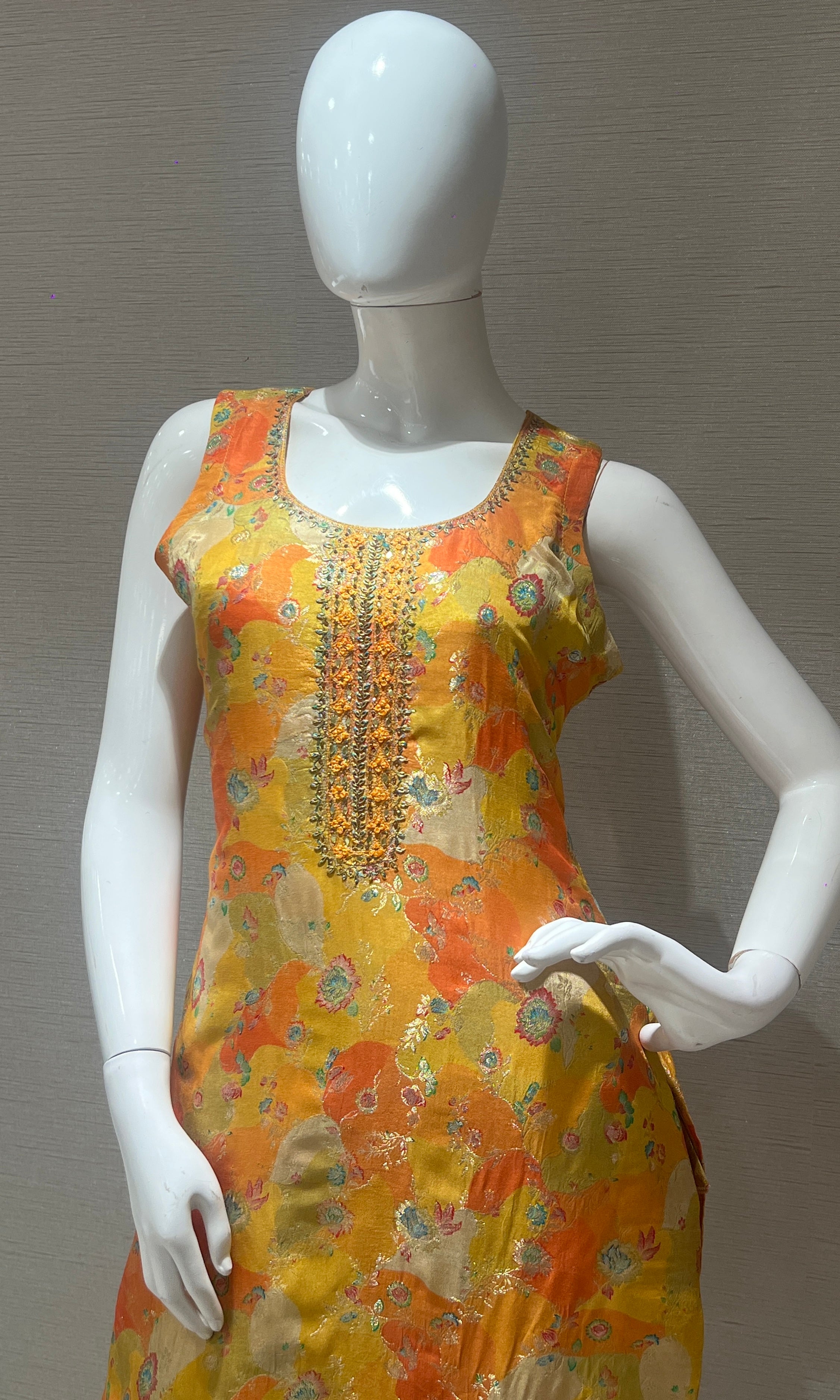 Yellow floral Printed Kurta set with Dupatta