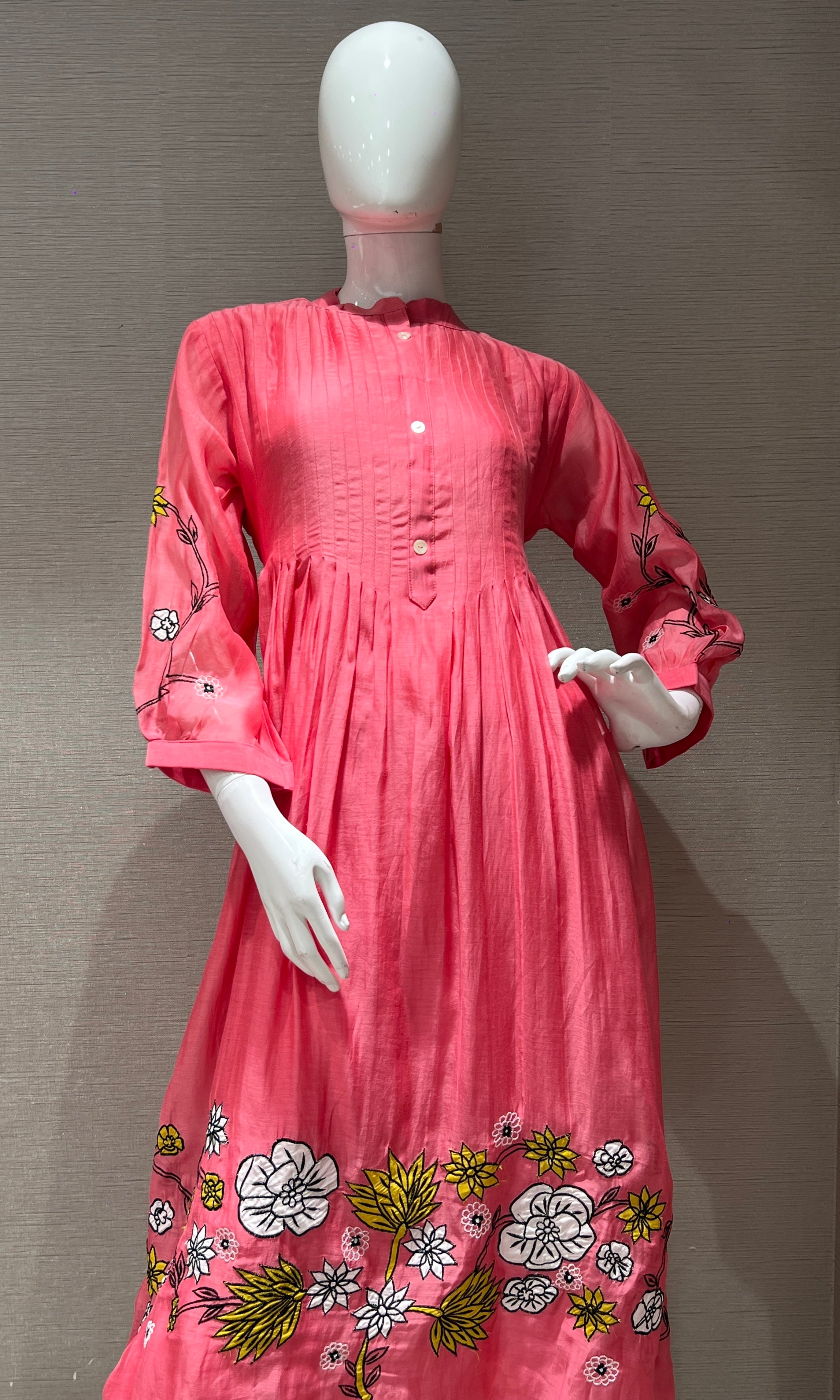 Baby pink floral mul chanderi kurta set