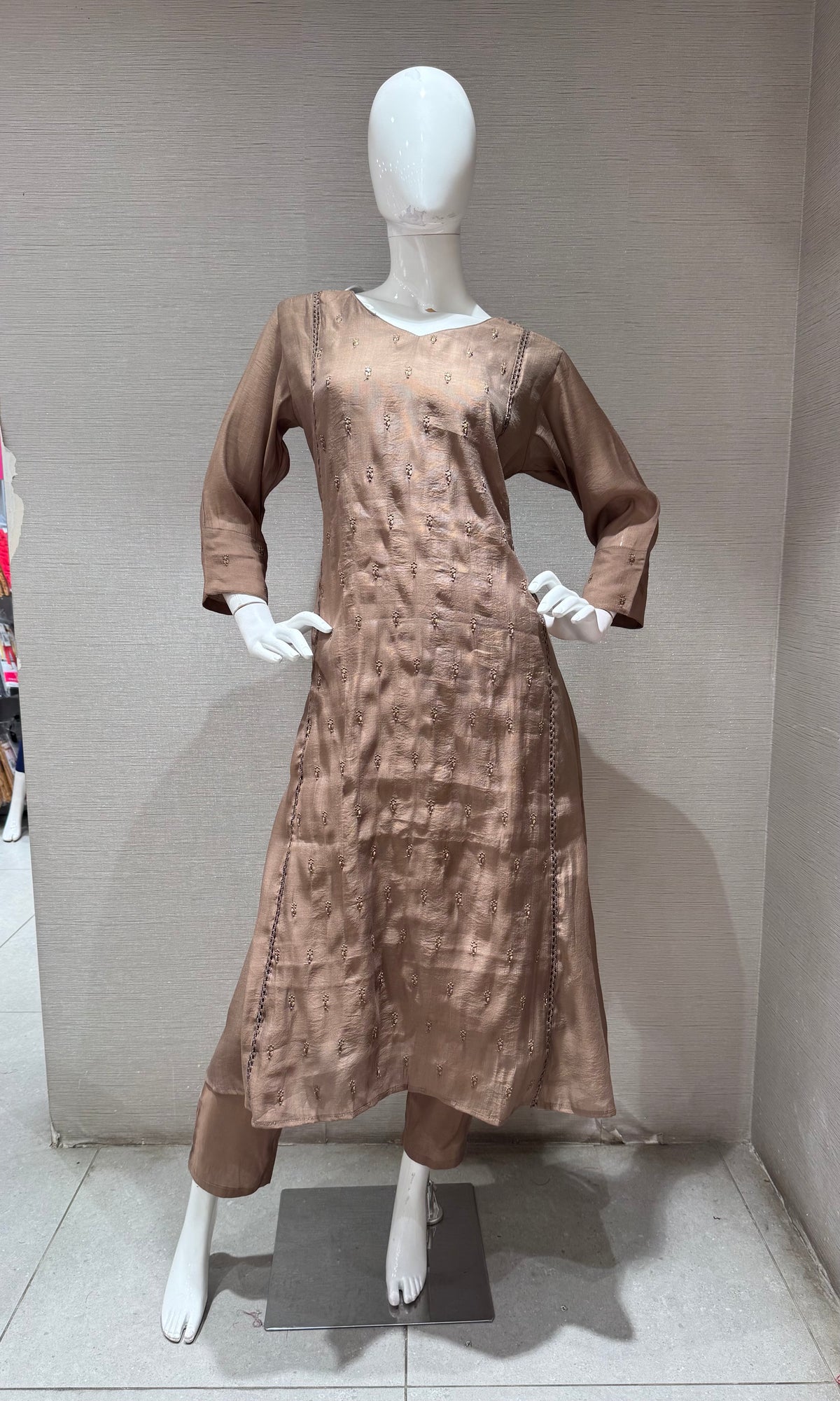 BROWN mul Chanderi Kurta Set with Dupatta
