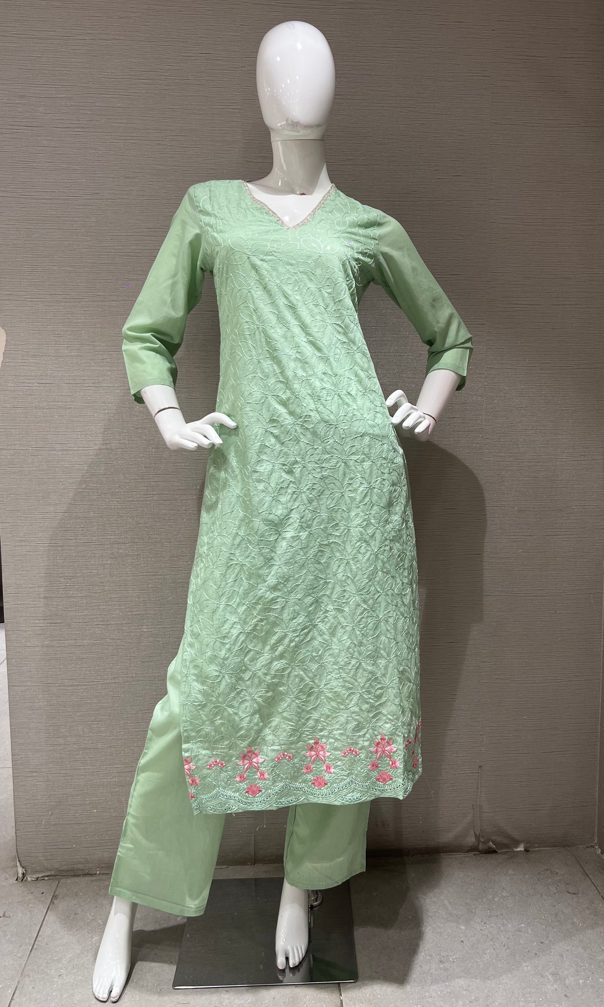 Pista Green Floral mul cotton Kurta Set with Matching Dupatta
