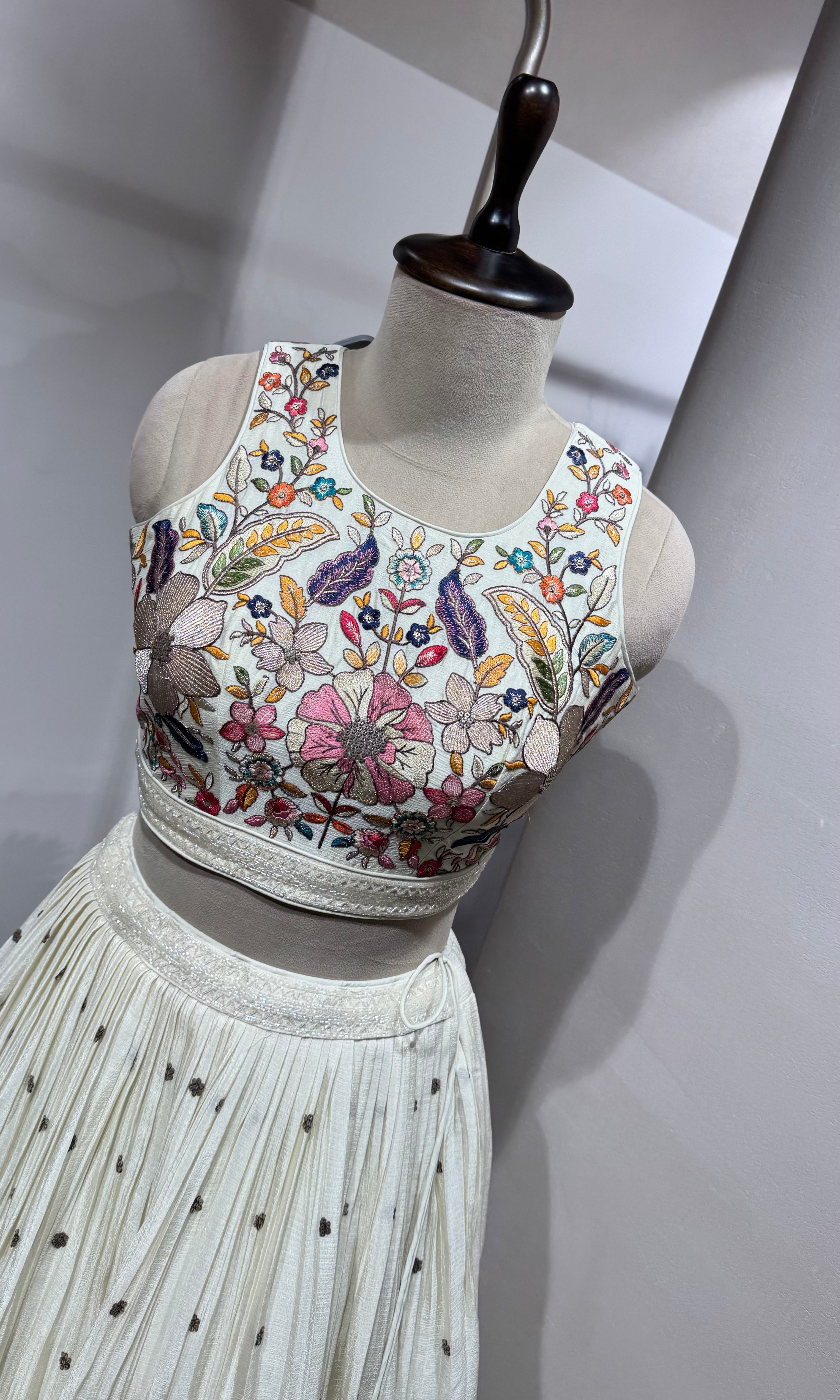 Cream lehenga set with Embroidered Lehenga