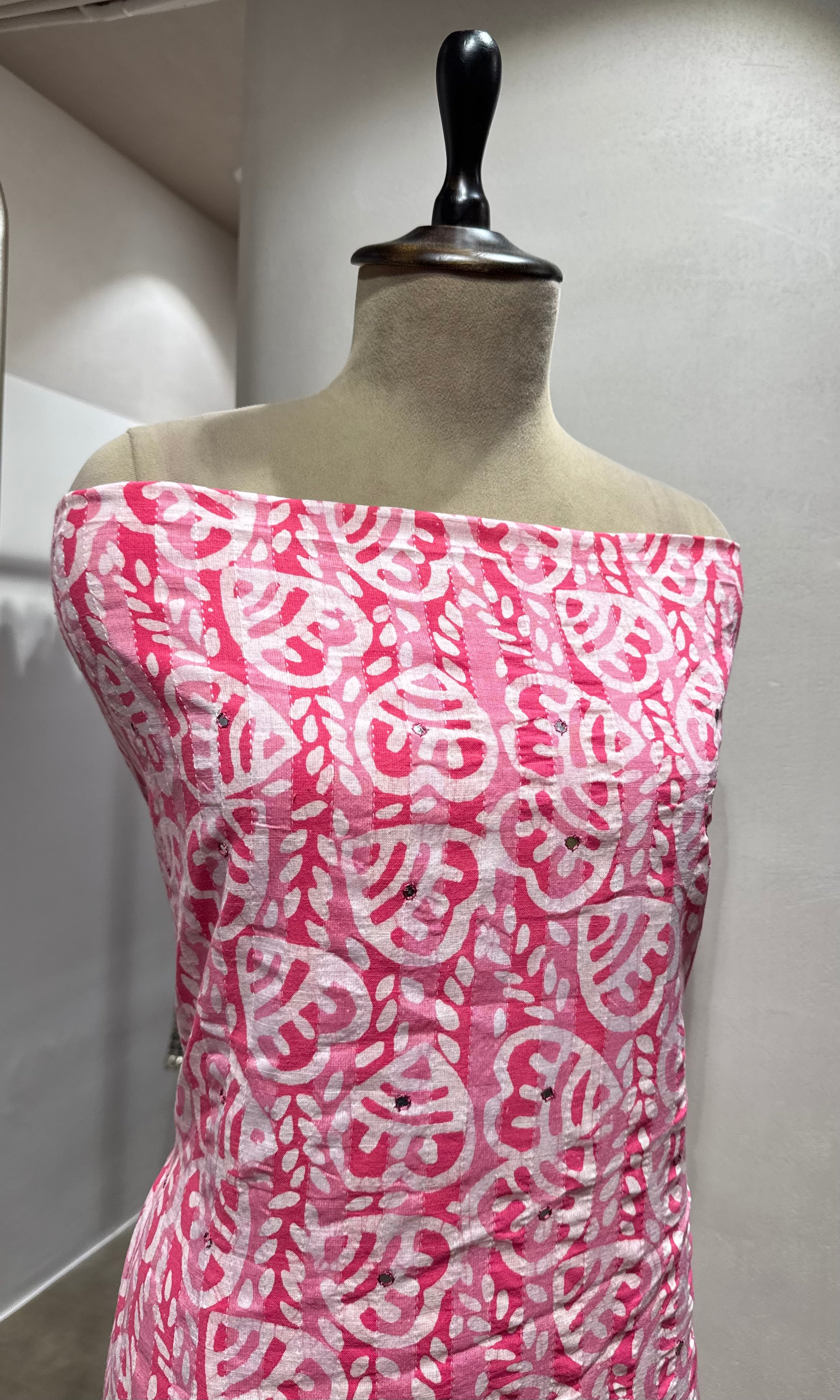PINK ETHNIC PRINTED DRESS MATERIAL