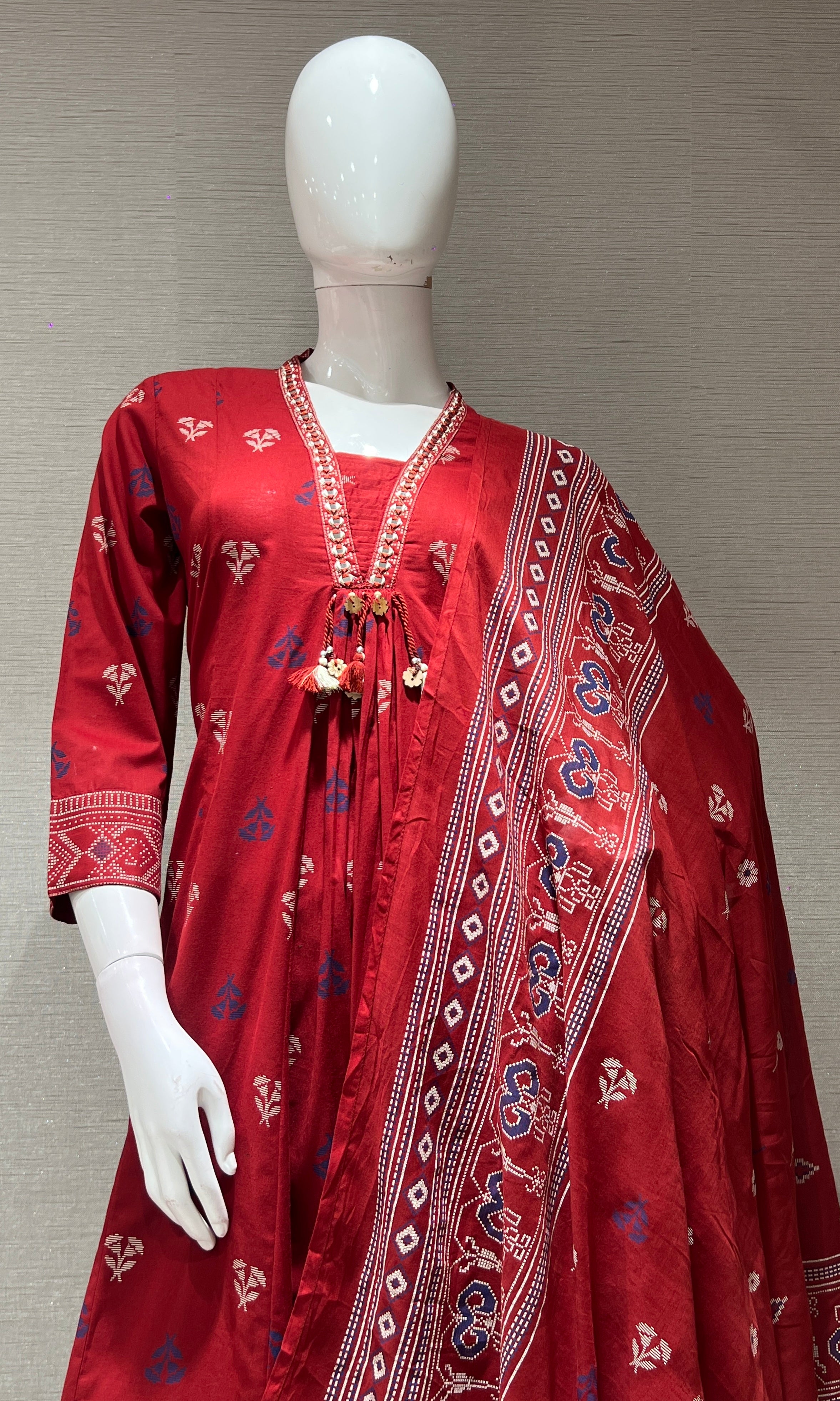 Maroon ETHNIC MOTIF PRINTED KURTA SET