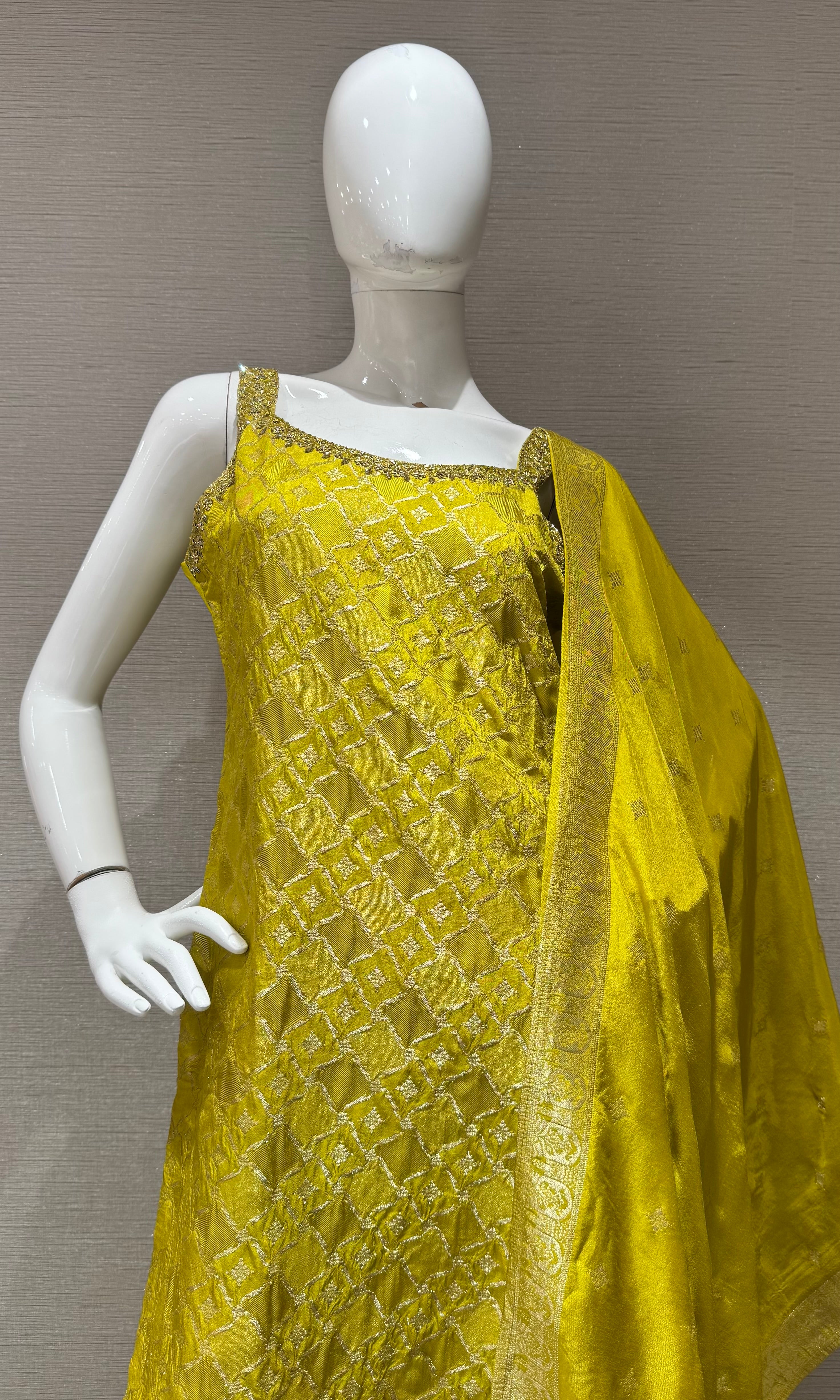 Mehendi Green Geometric Ethnic Kurta Set