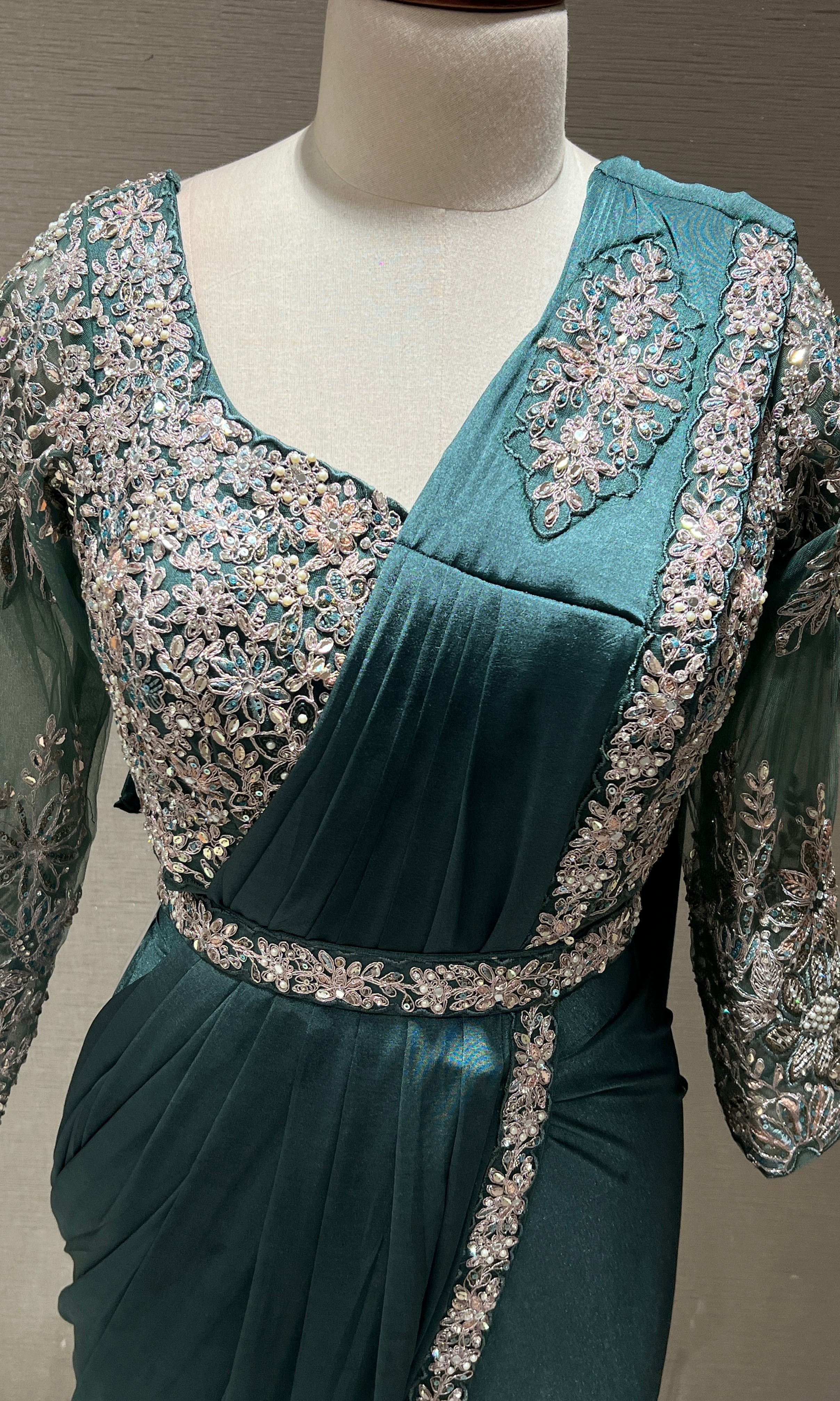 SEA GREEN DRAPE SAREE WITH FLORAL BLOUSE & BELT