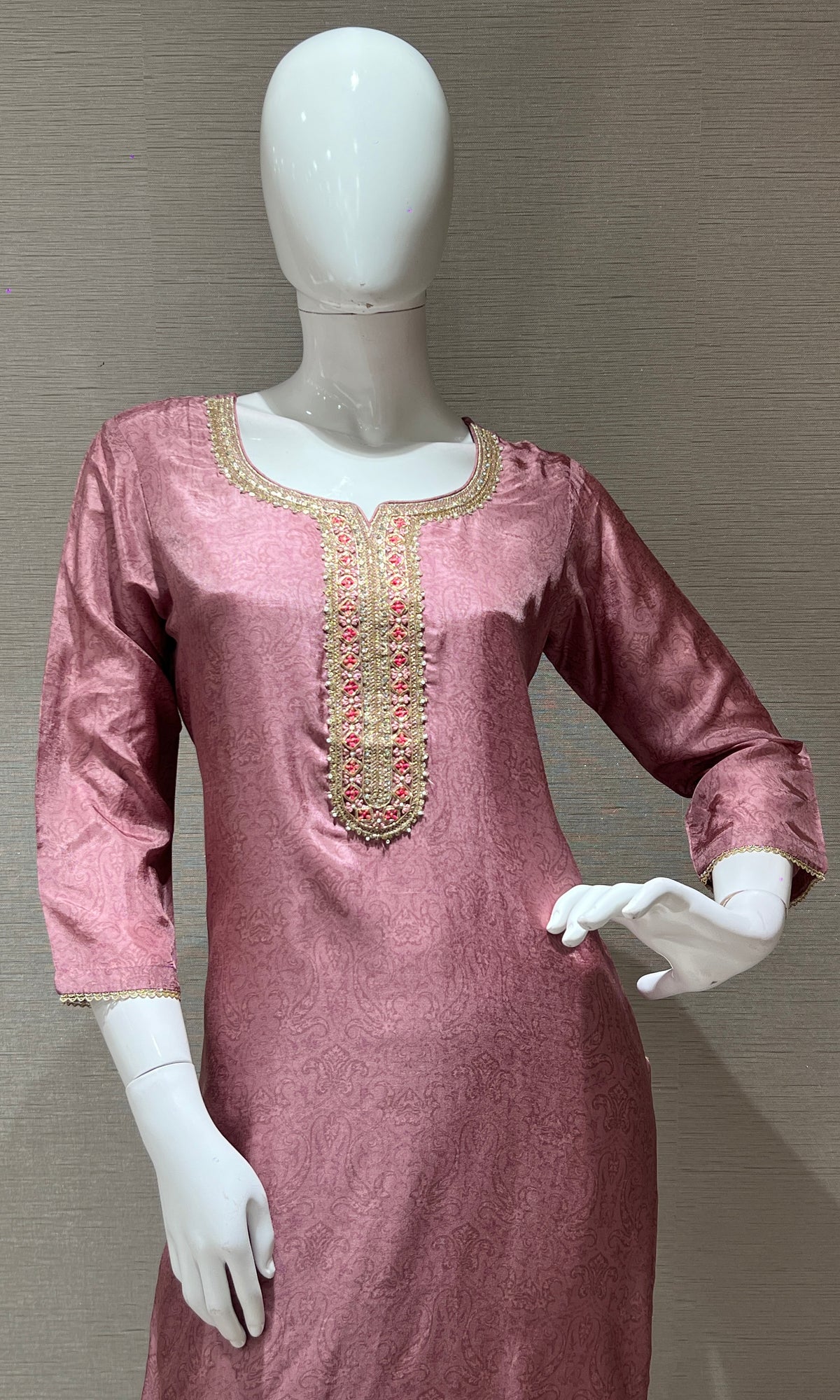 Mauve kurta set with banarasi dupatta
