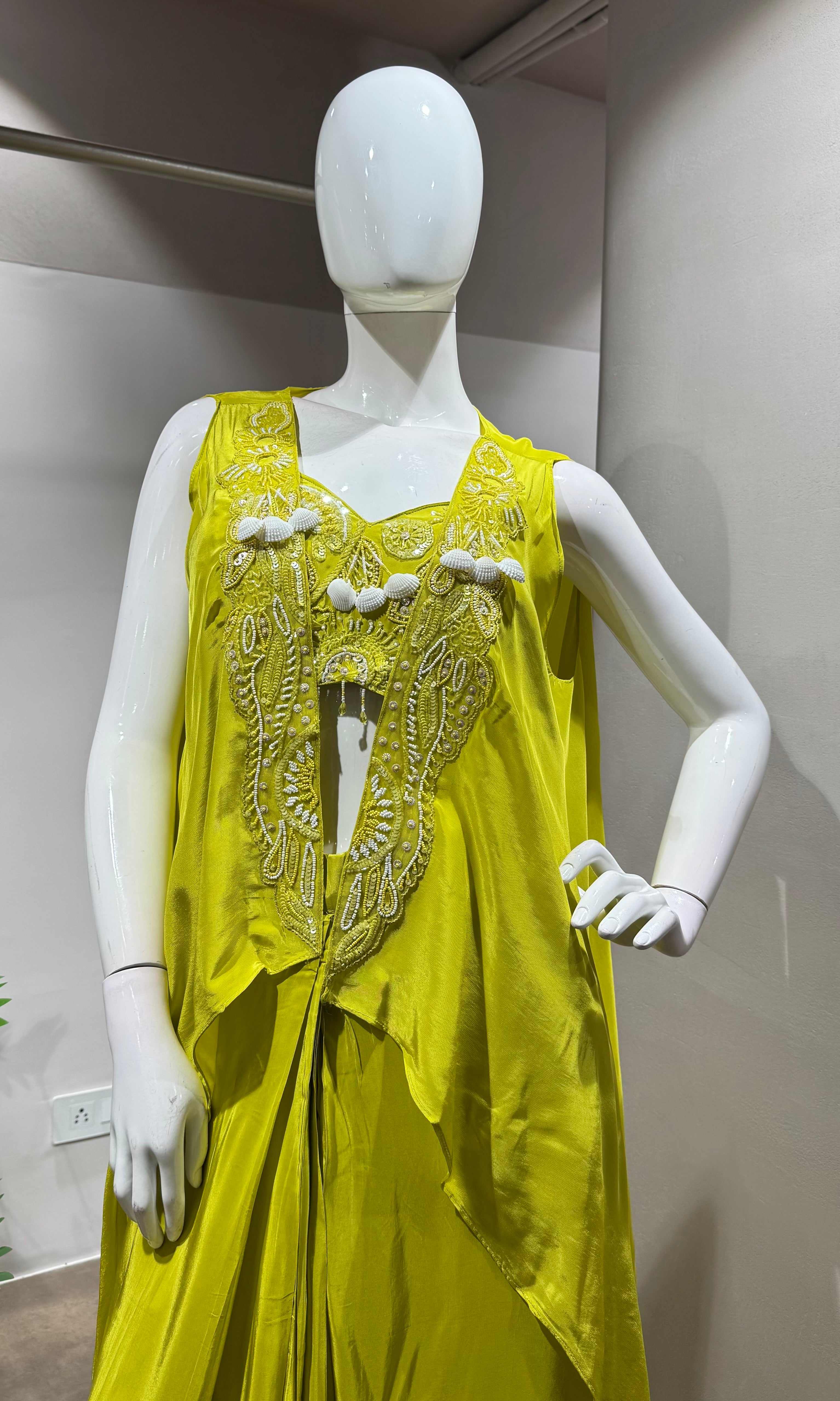 LIRIL DRAPE SKIRT WITH CROP JACKET