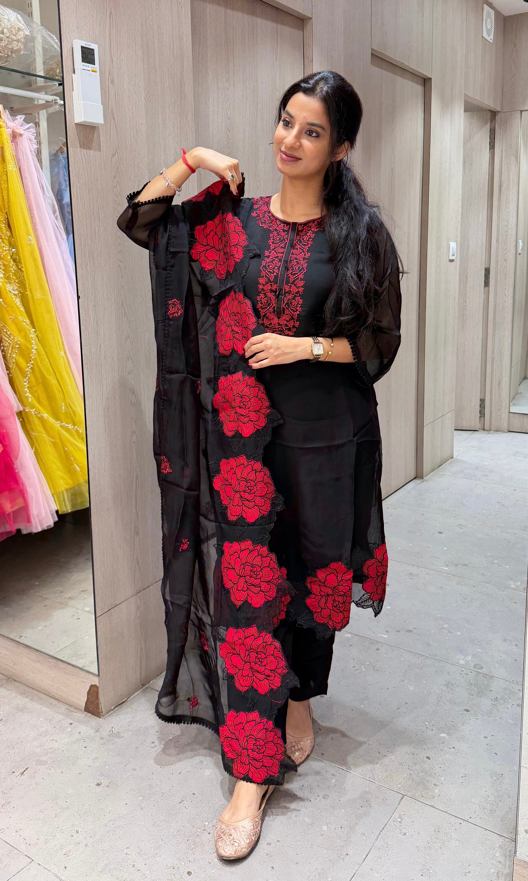 Black RED FLORAL EMBROIDERED kurta set