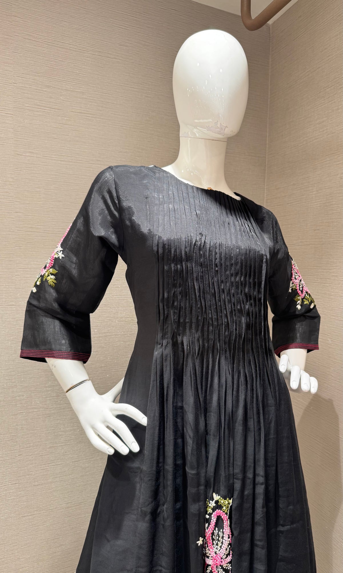 Black Mul Cotton Floral Printed Kurta set & Dupatta