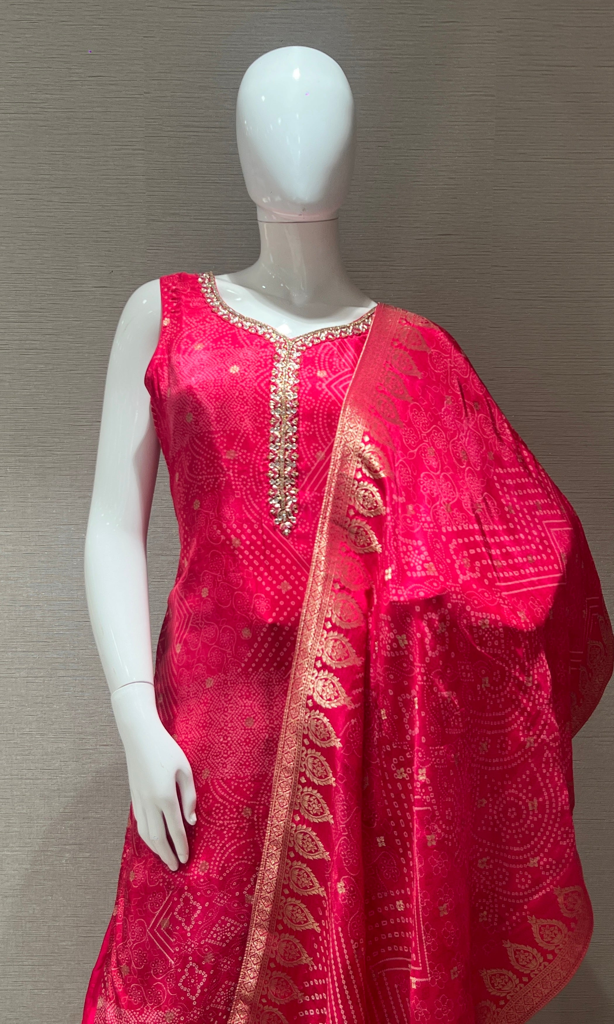 Pink Kurta set with Gold embroidery