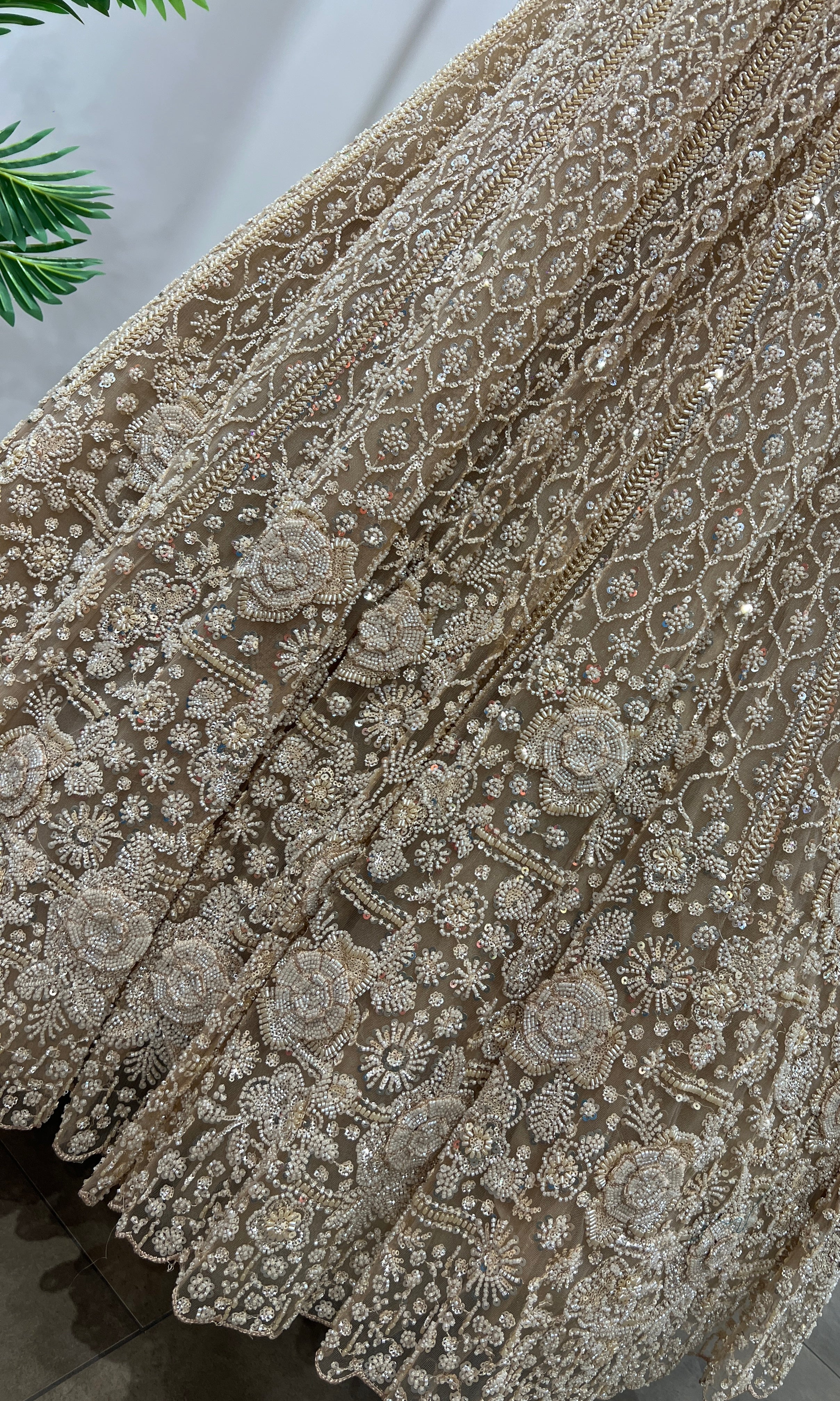 BEAGH FLORAL INTRICATE EMBROIDERY LEHENGA