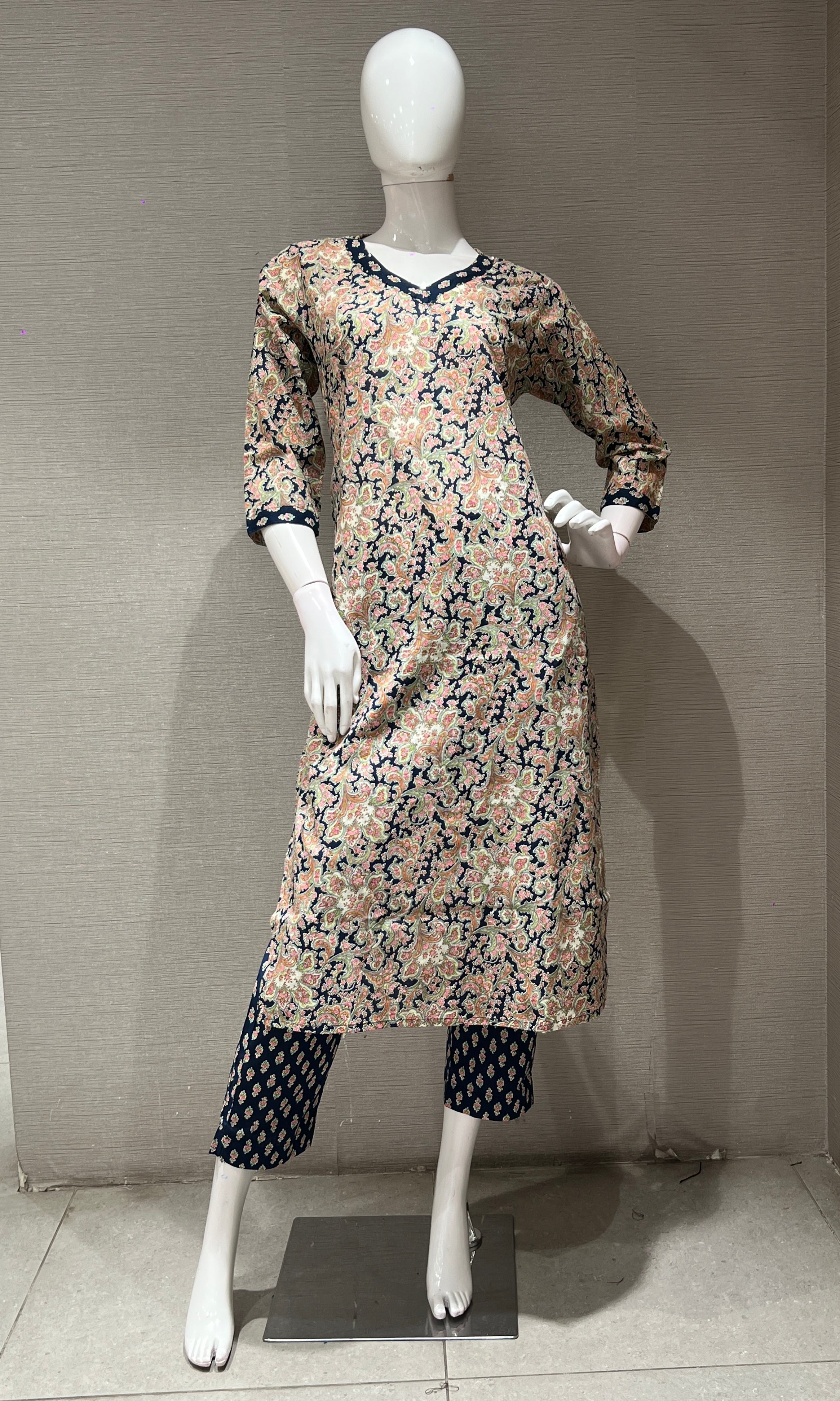 Light pink floral print kurta set