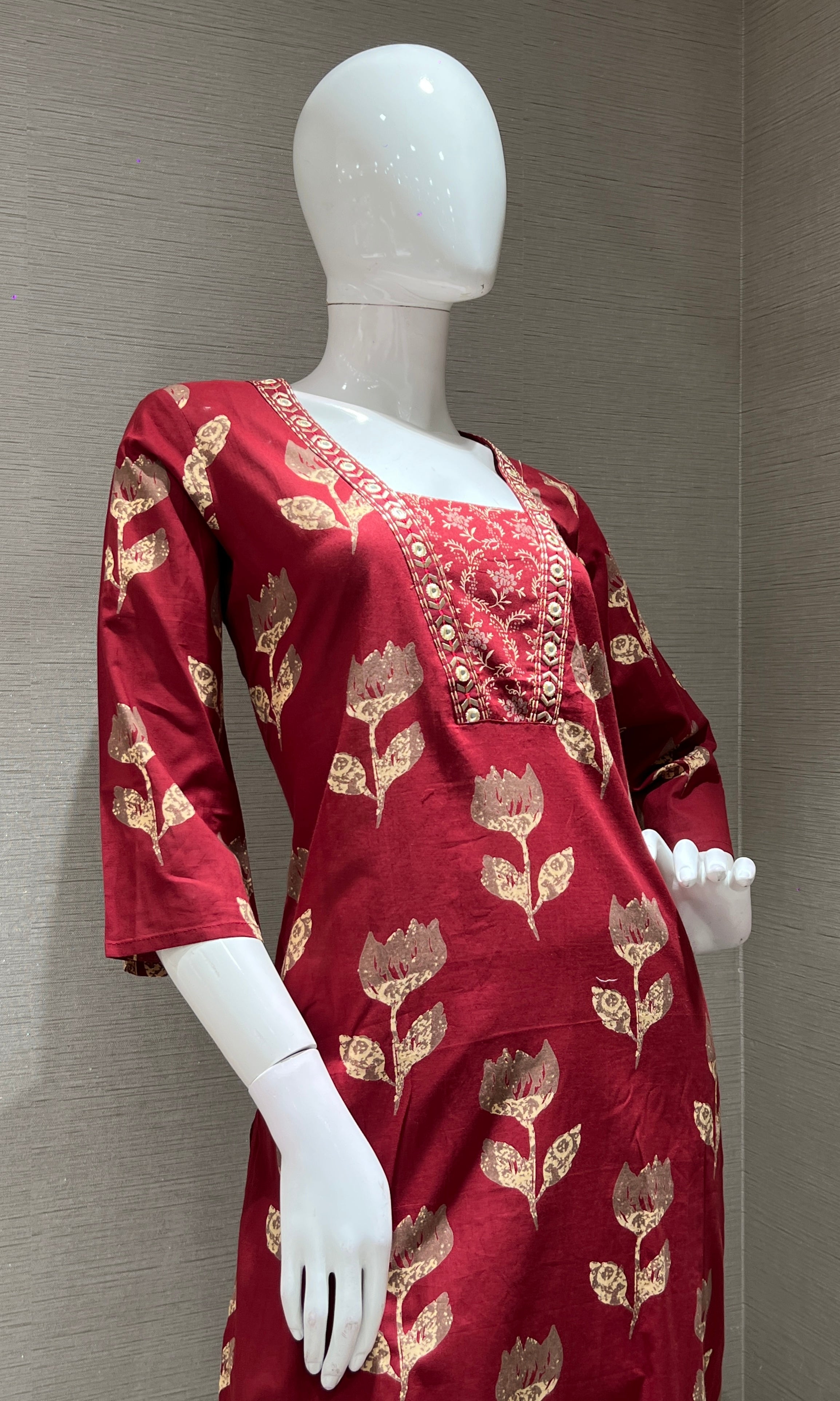 Maroon FLORAL PRINTED kurta set