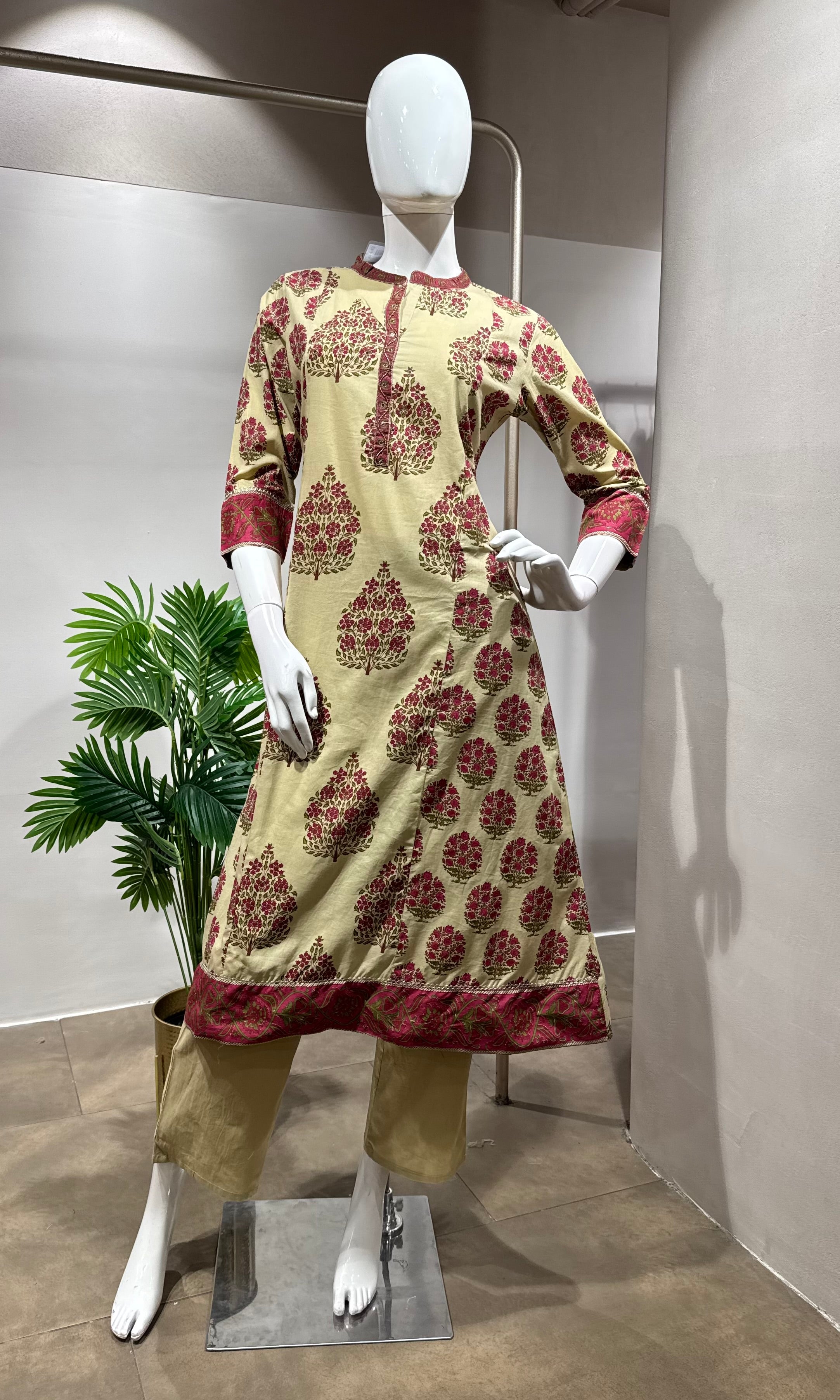 PINK Floral cotton Kurta set with Dupatta