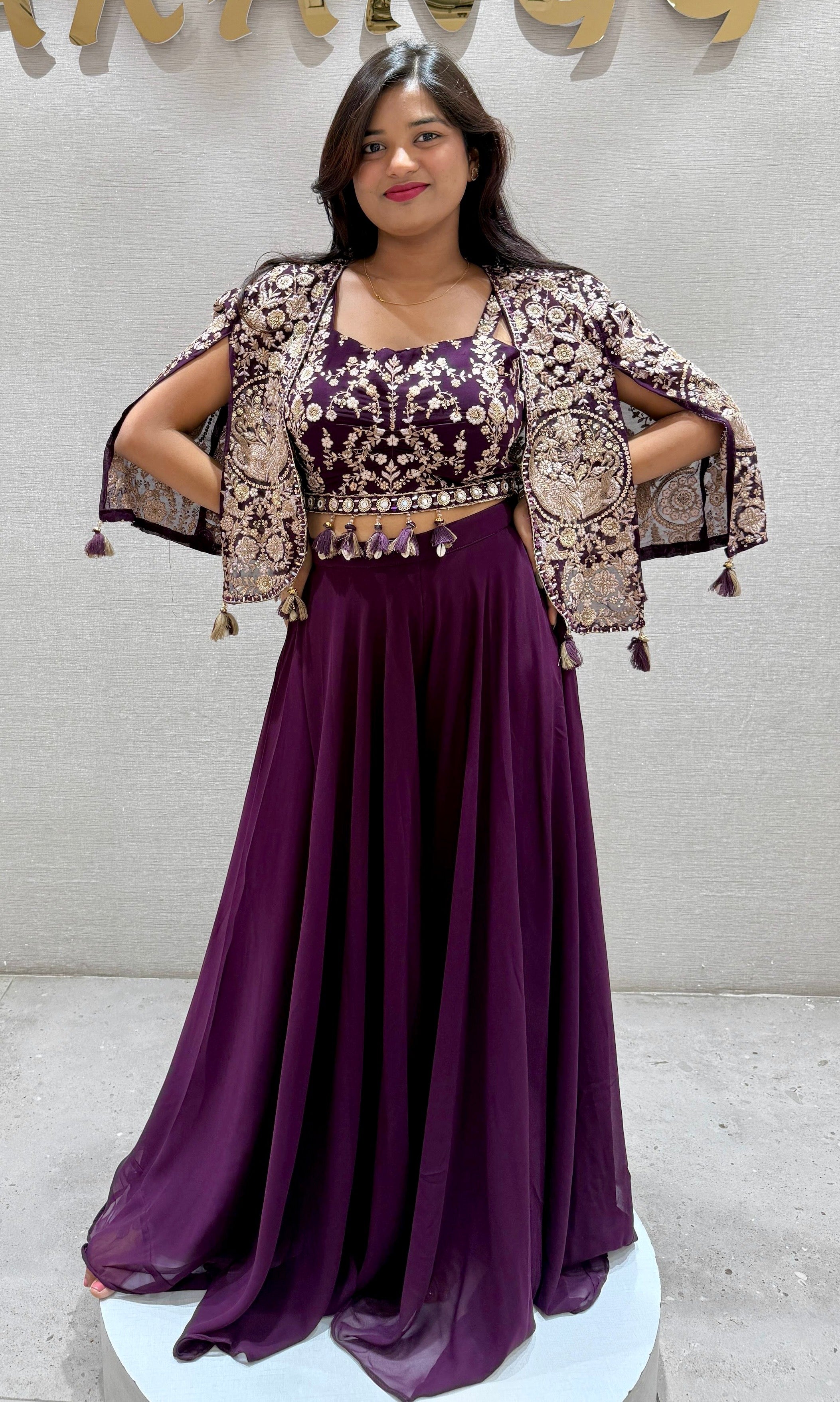 Wine palazzo with cape