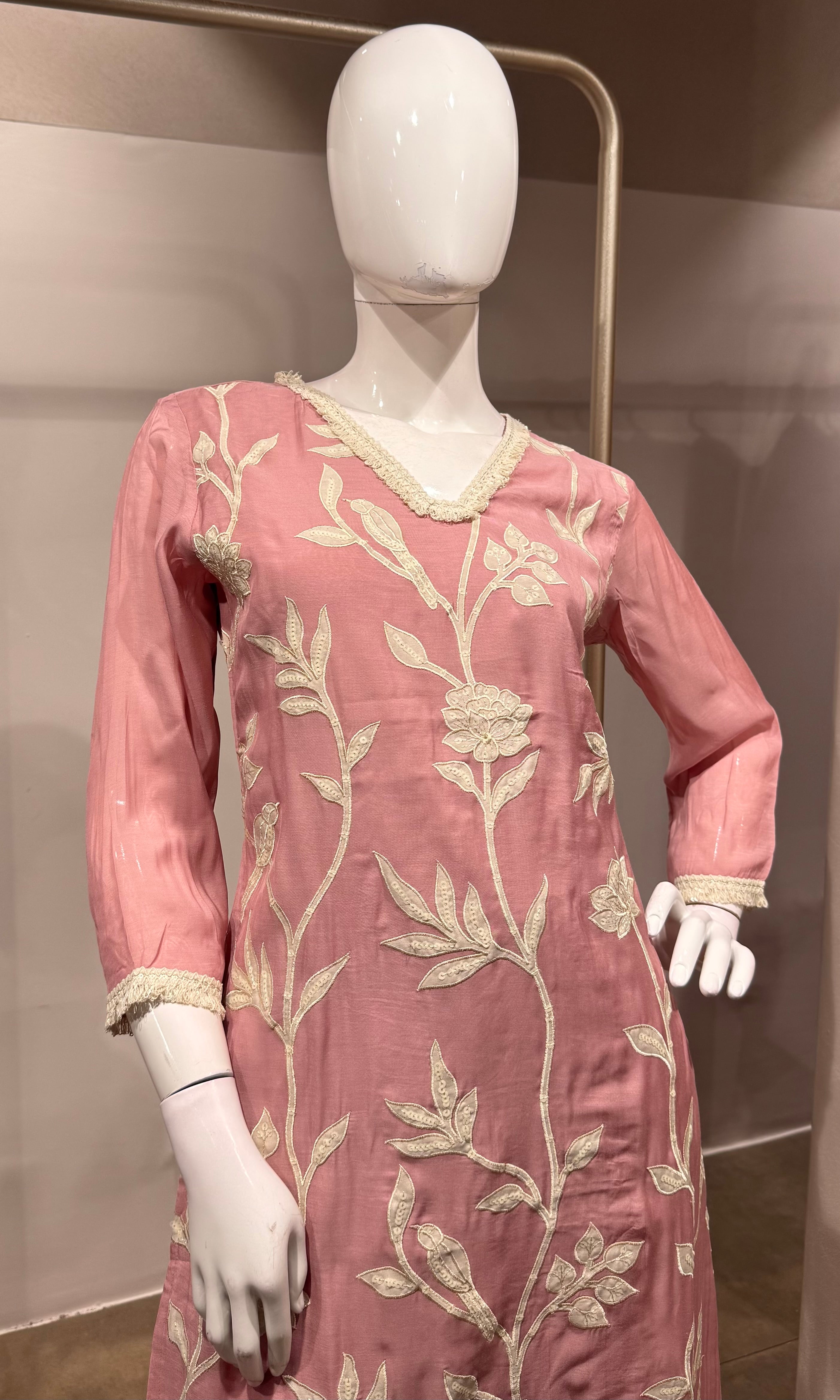 Rose Pink Floral Embroidered Kurta Set