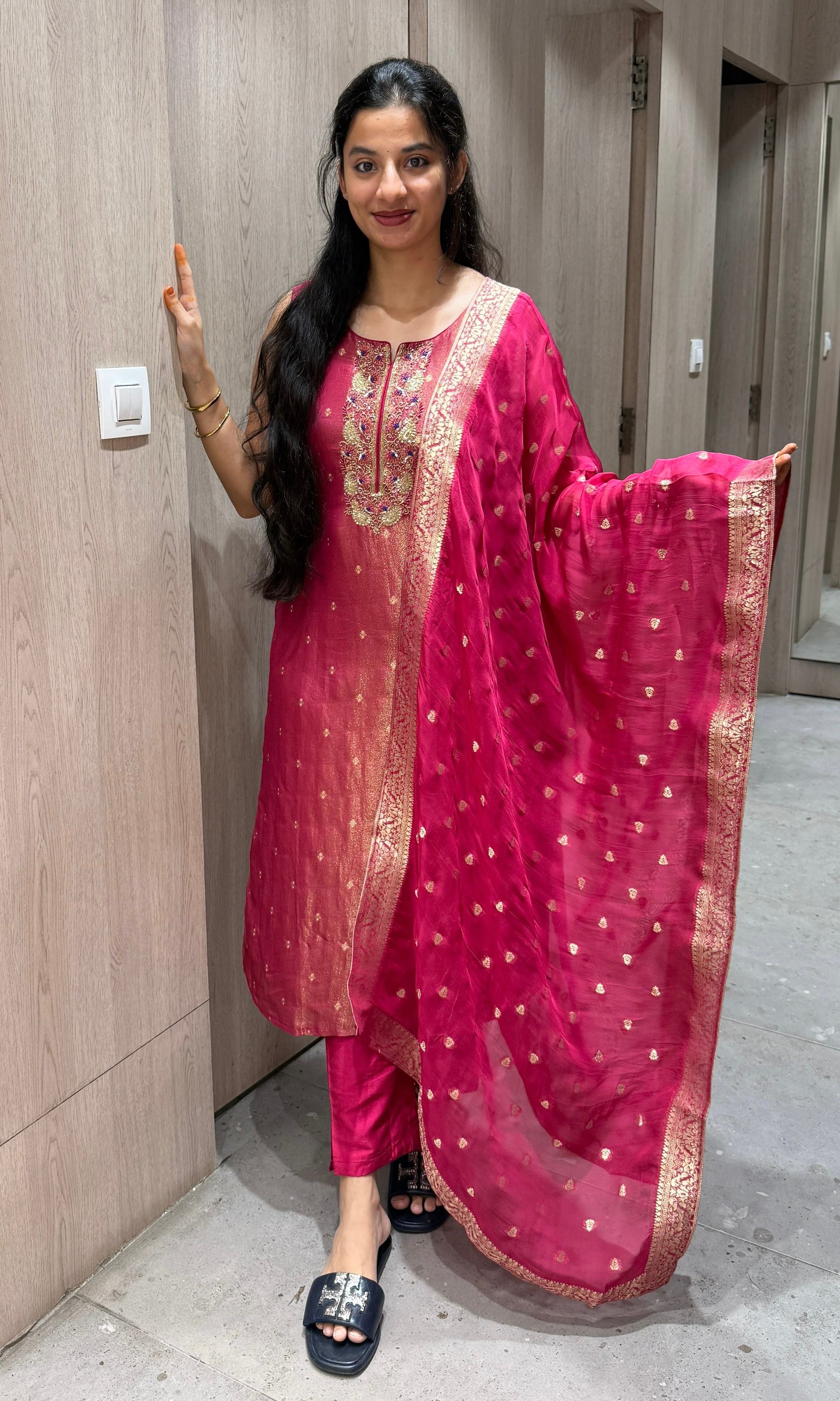 Magenta Pink Kurta Set with Gold Embroidery