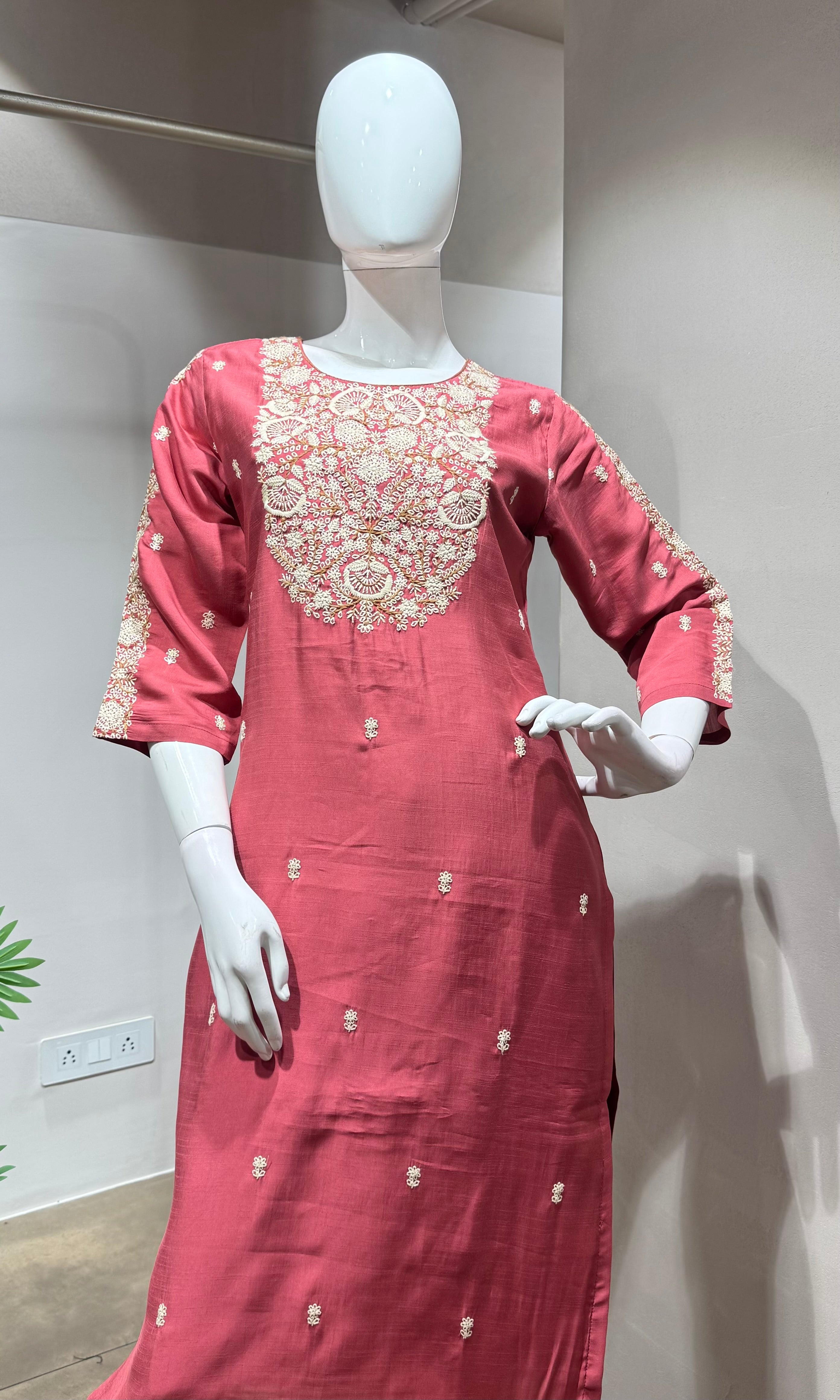 Pink thread work Embroidery kurta set