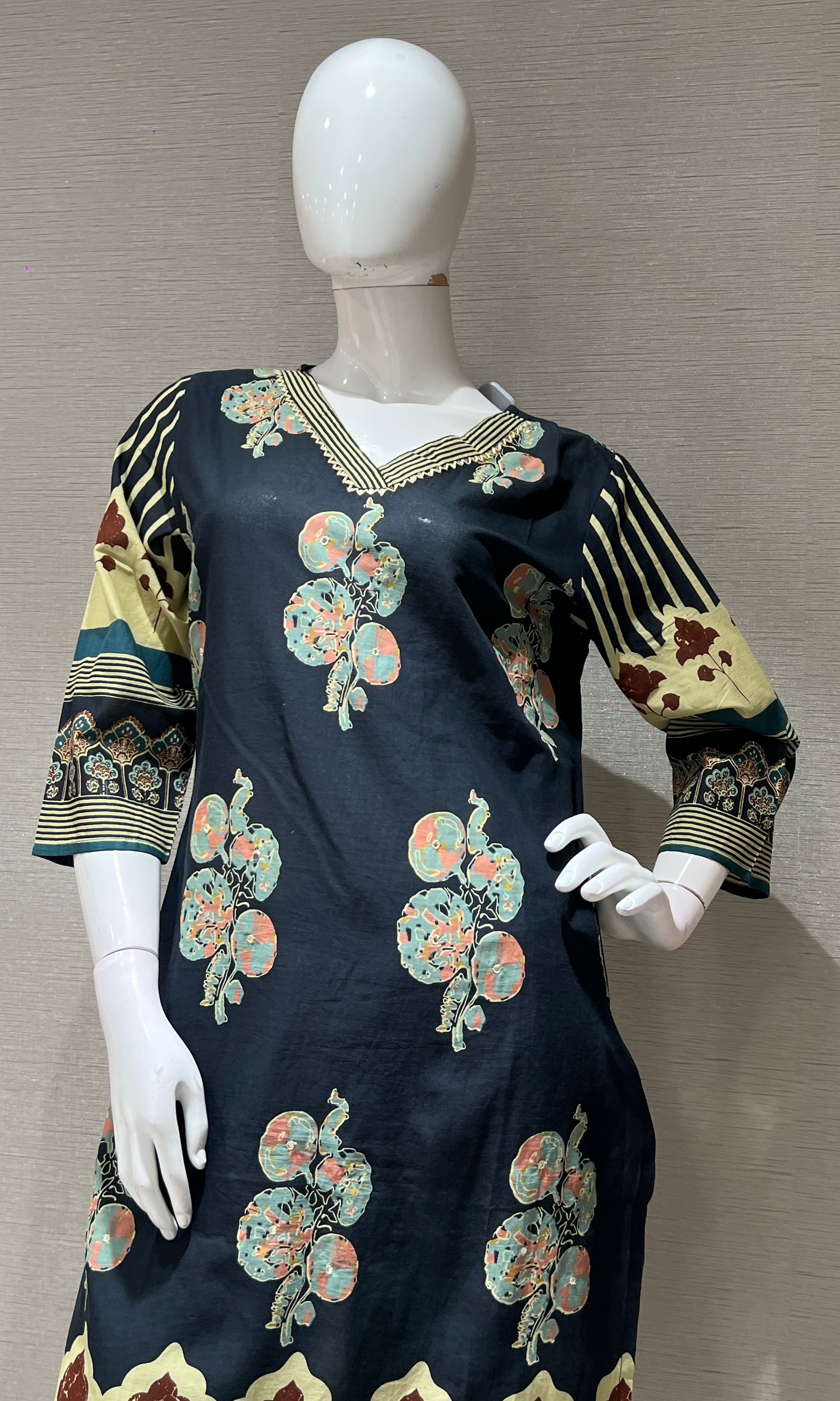 Black PRINTED kurta set