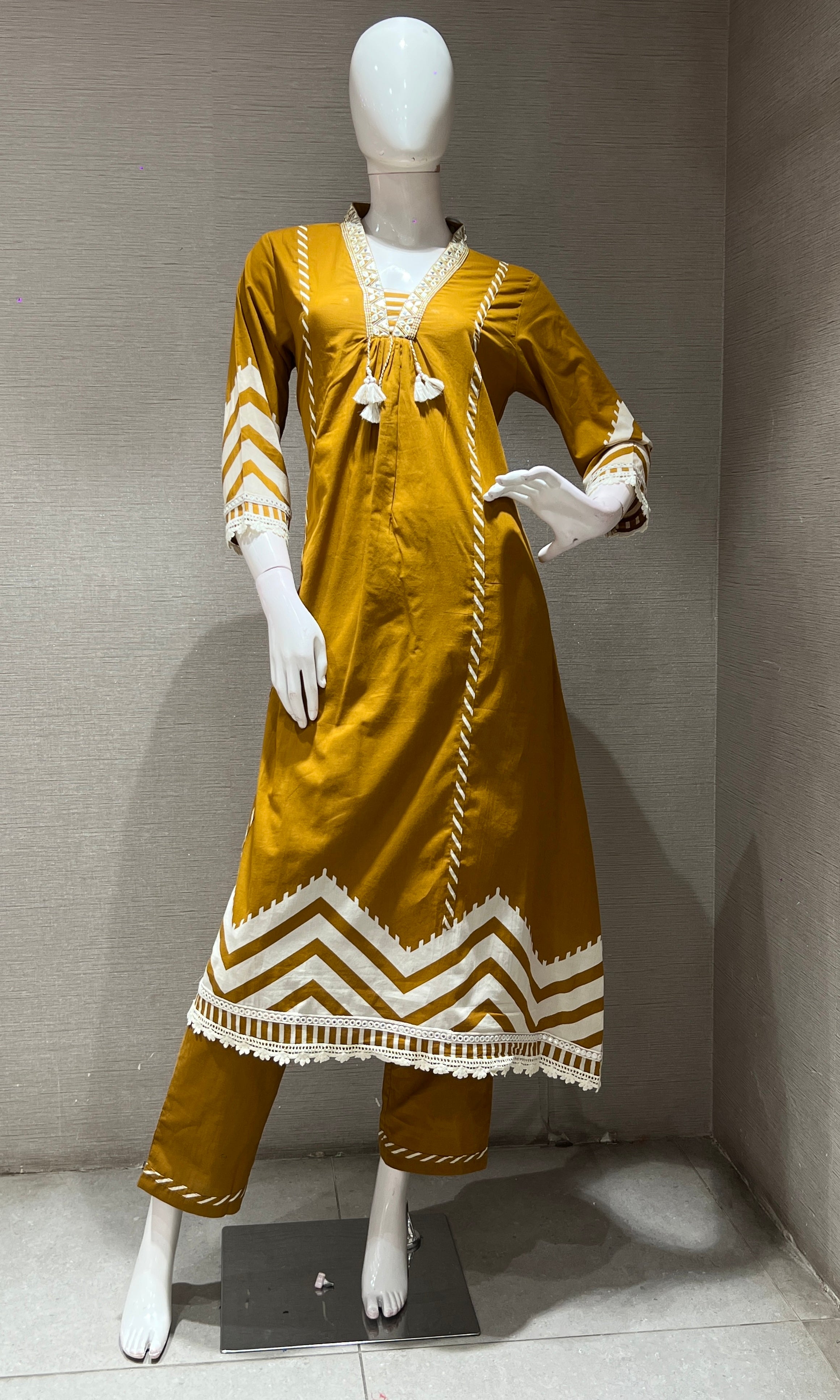 mustard yellow ethnic white lace kurta set