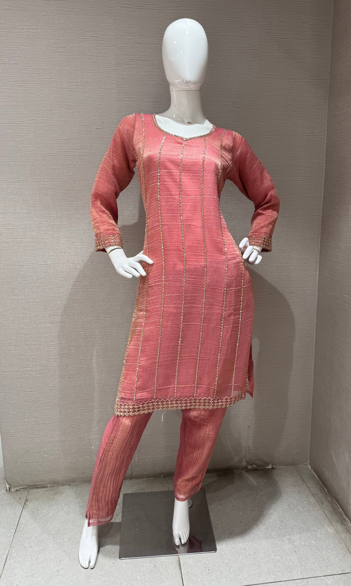Pink Shimmer Striped ethnic Straight Cut kurta set