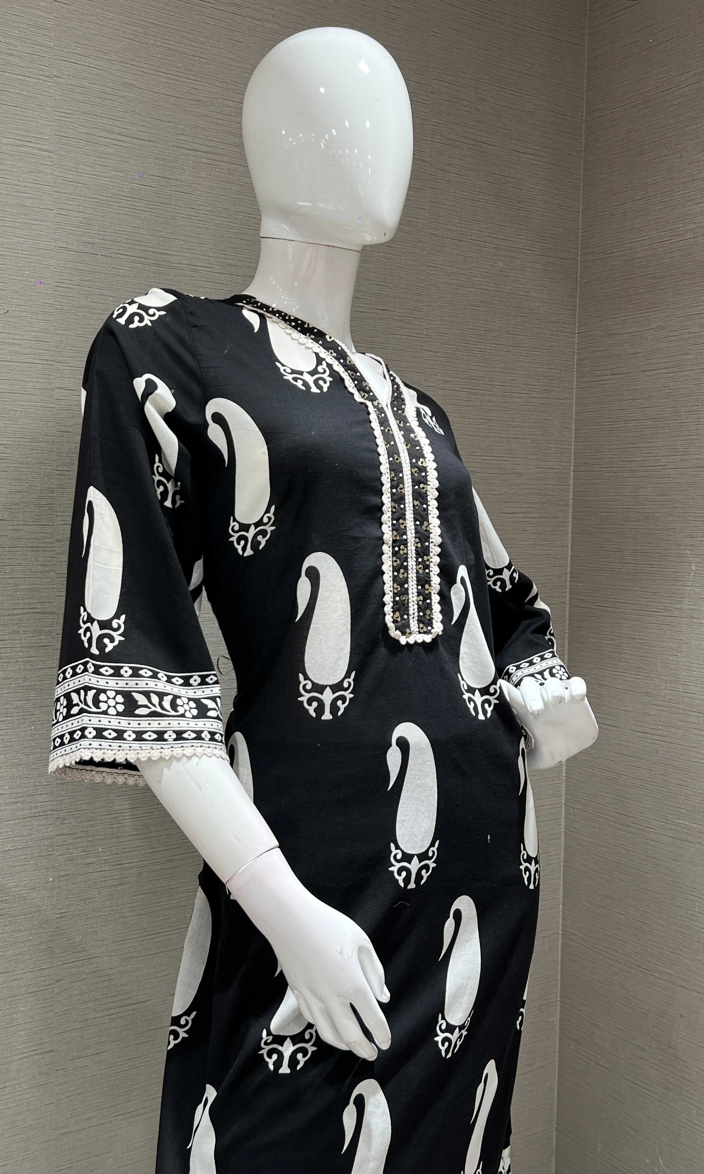 Black EMBROIDERED PRINTED KURTA SET