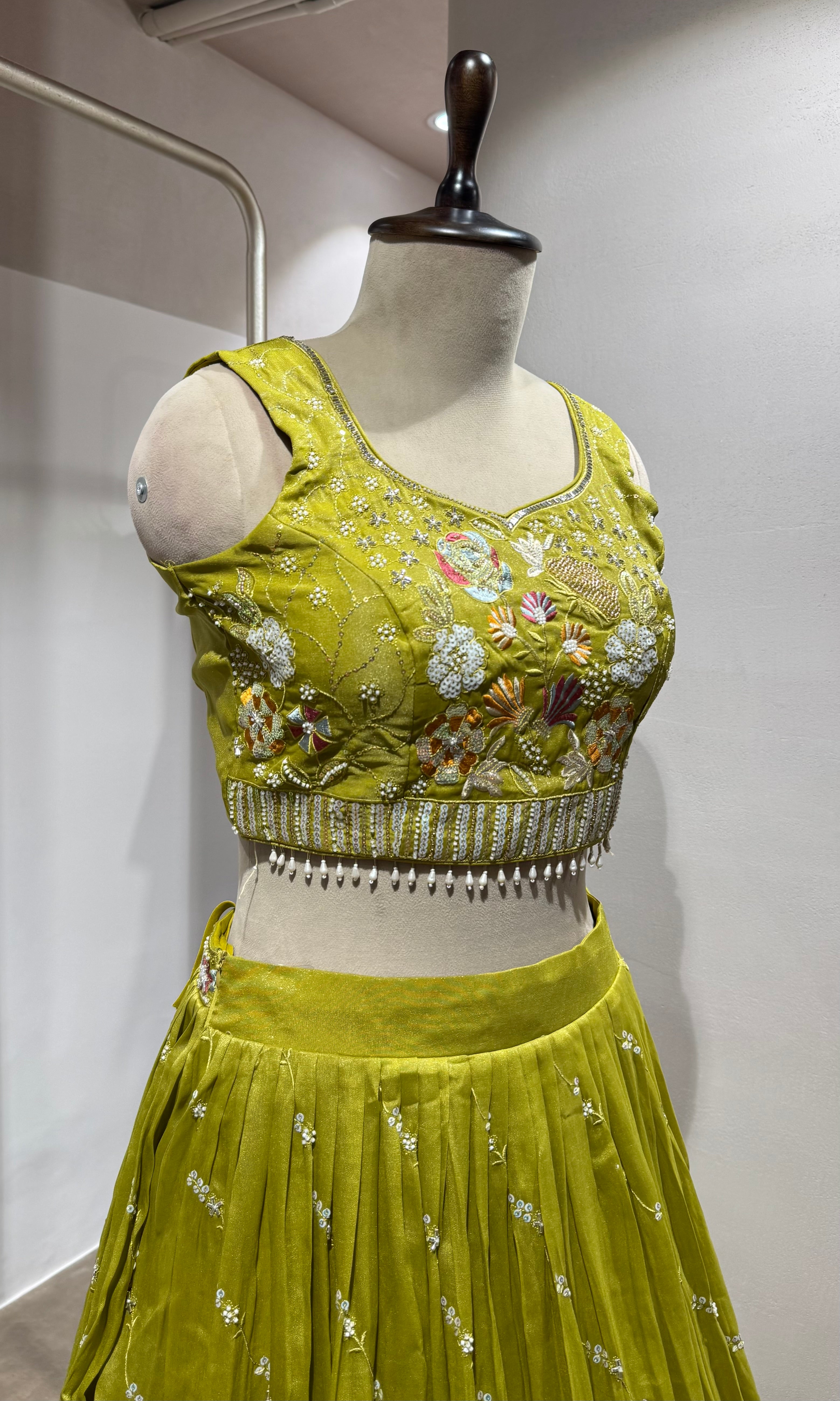 GREEN FLORAL EMBROIDERED LEHENGA