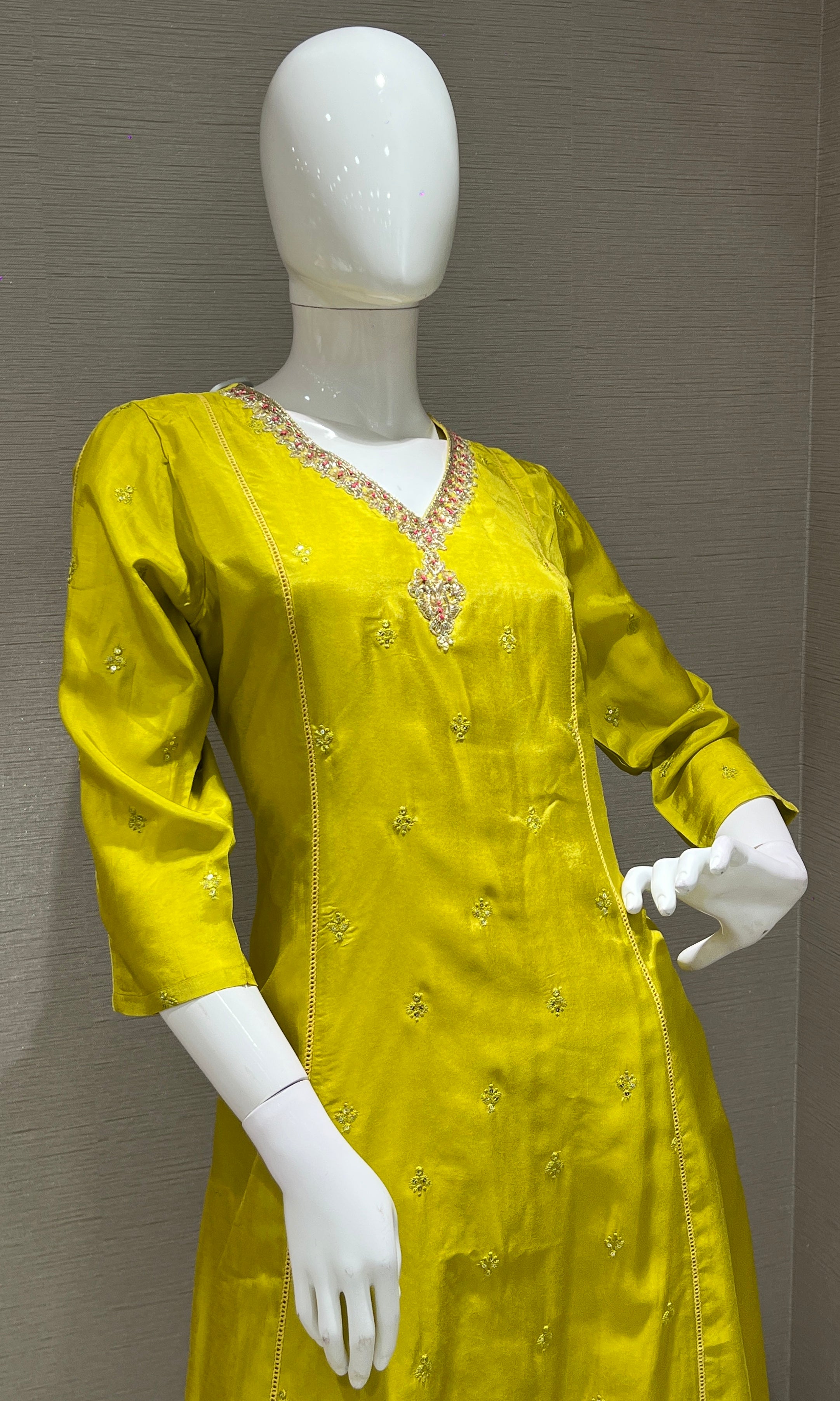 Liril embroidered kurta set with floral dupatta
